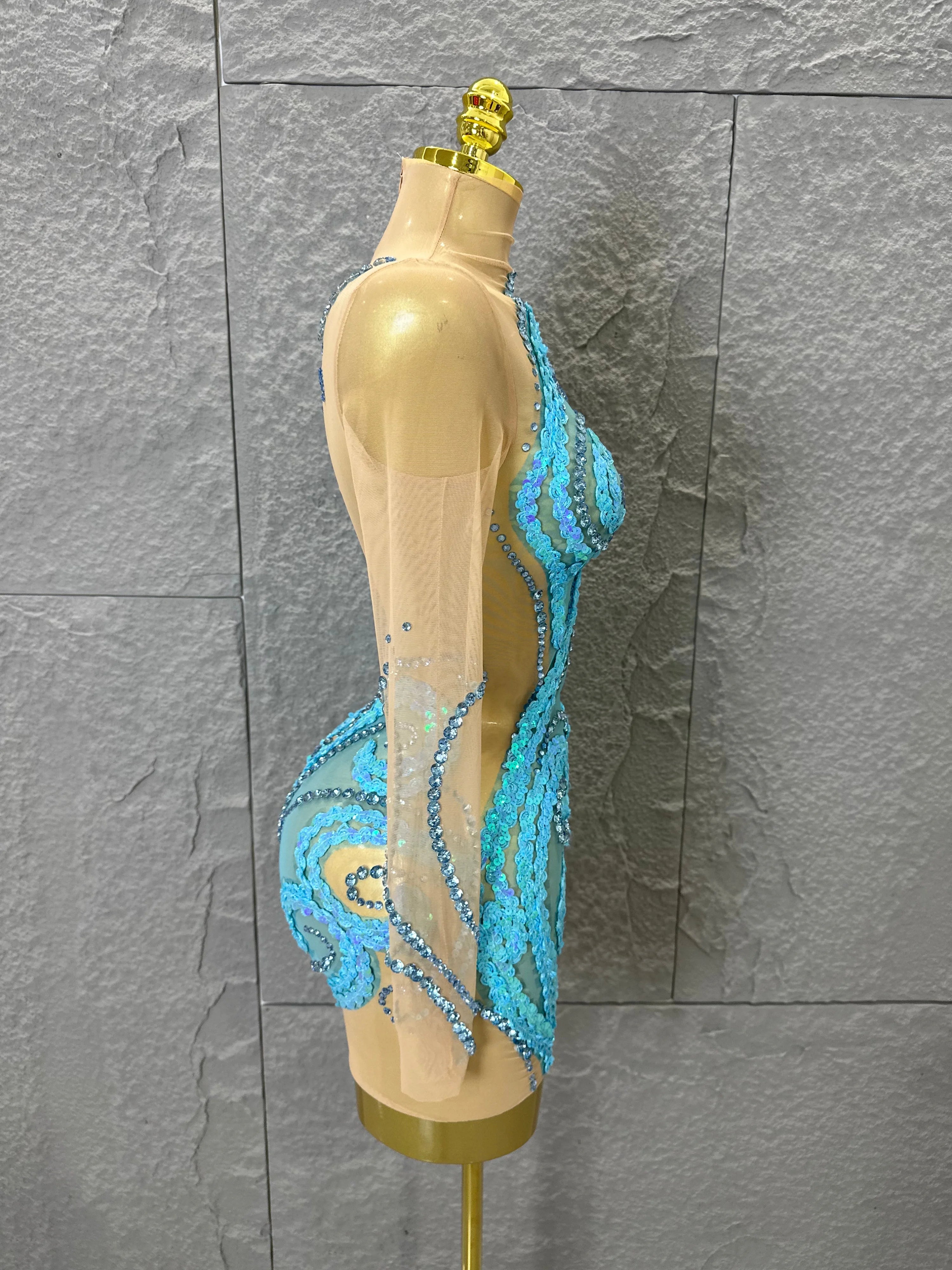 Luxury Sheer Mesh Bodycon Gown Cocktail Party Red Carpet Performance Outfit Elegant Blue Crystal Embellished Mini Dress Women