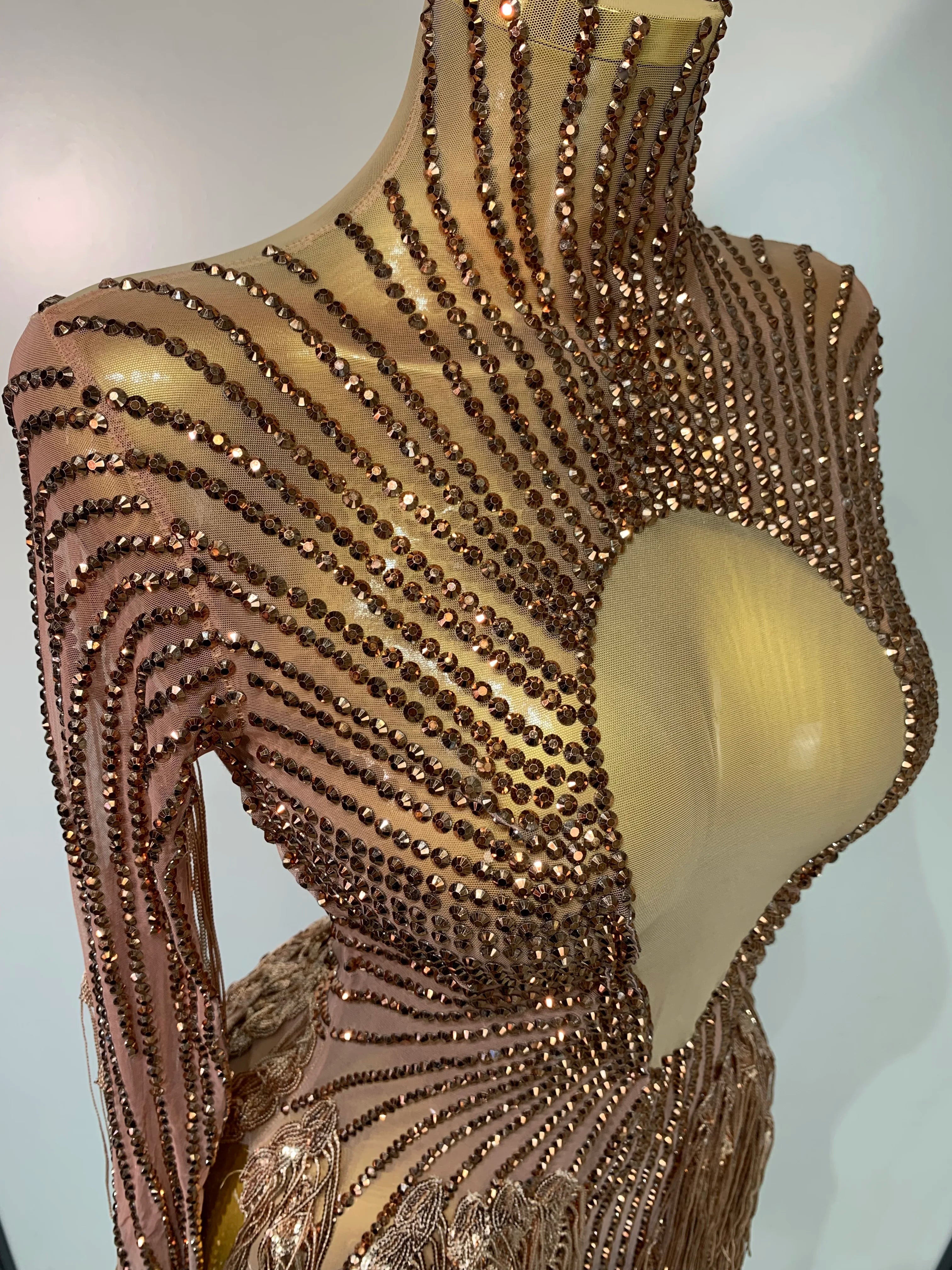 Women Sexy Long Sleeve Tassel Diamond Dress Luxury Birthday Evening Party Costume Nightclub Celebrity Stage Performance Outfit