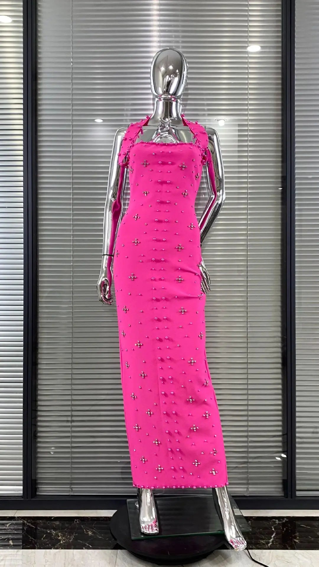 Women Sexy Halter Off the Shoulder Beading Rhinestones Bodycon Long Bandage Dress Evening Party Cocktail Vestido Rose Red