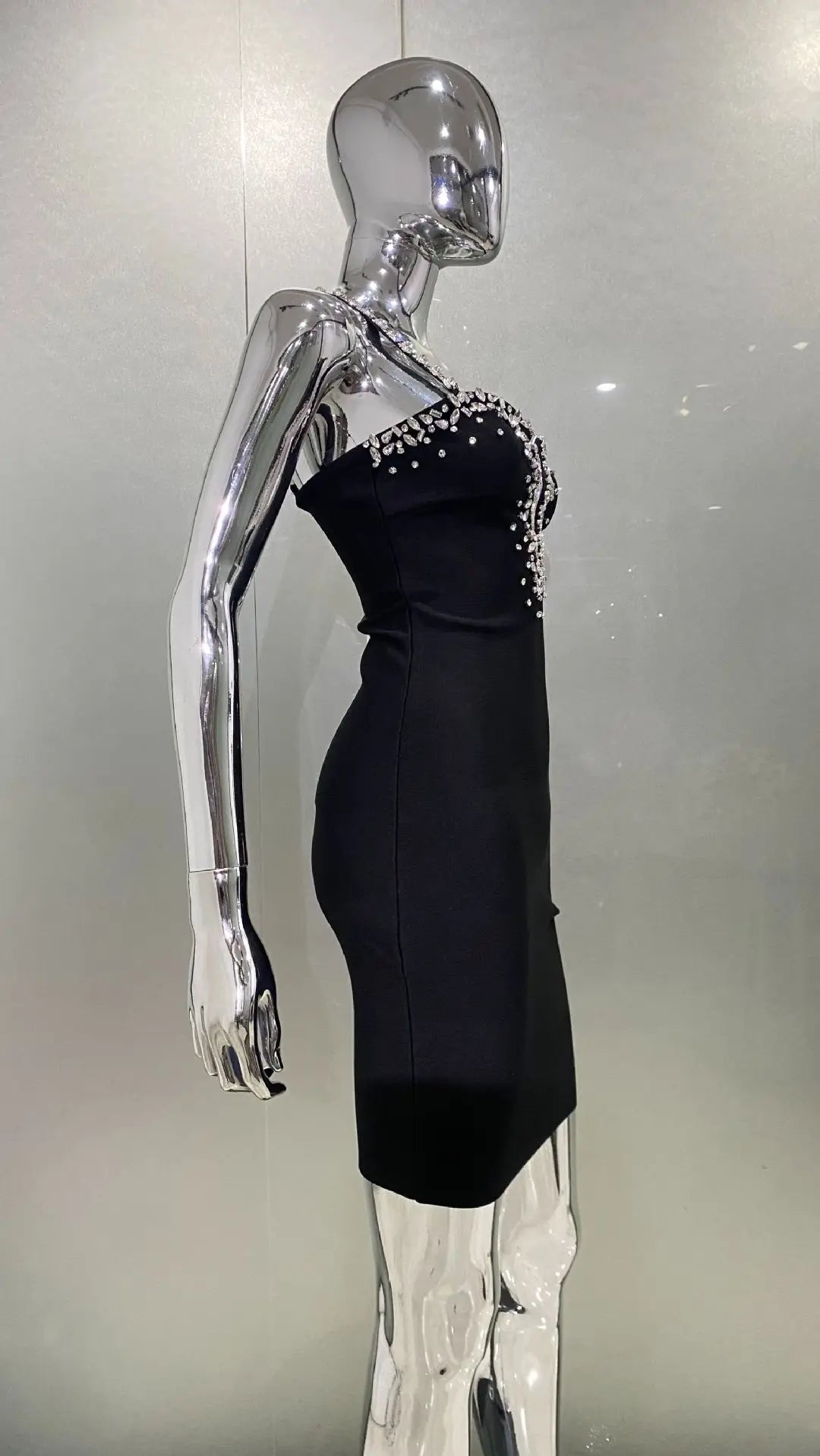 2025 Luxury Sparkling Diamond Sexy Deep V-Neck Black Bandage Mini Dress Fashion Woman Evening Party Dress Birthday Party Outfit