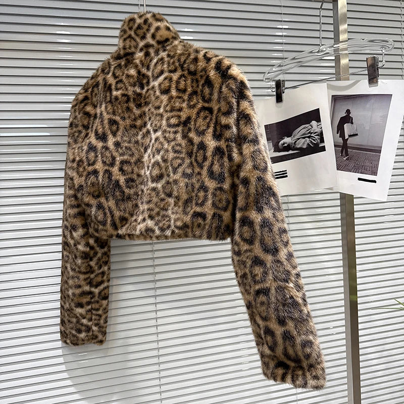 Winter New Fashionable Leopard Print Buckle Belt Fur Short Coat For Women High Street Warm Jacket Female 11A07955