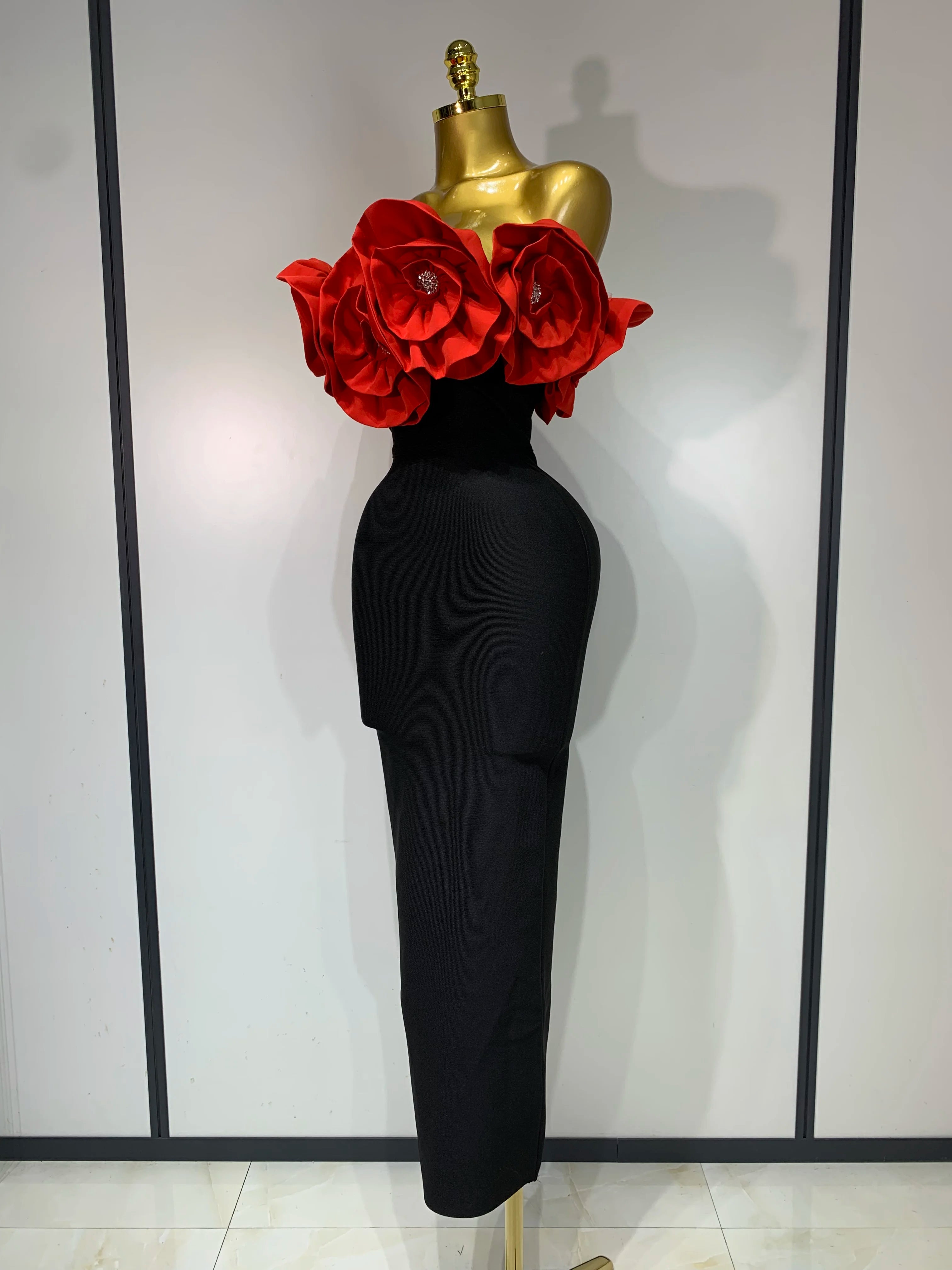 Women Sexy Off Shoulder Flower Diamonds Long Bodycon Bandage Dress 2025 Celebrity Elegant Evening Luxury Birthday Party Dresses