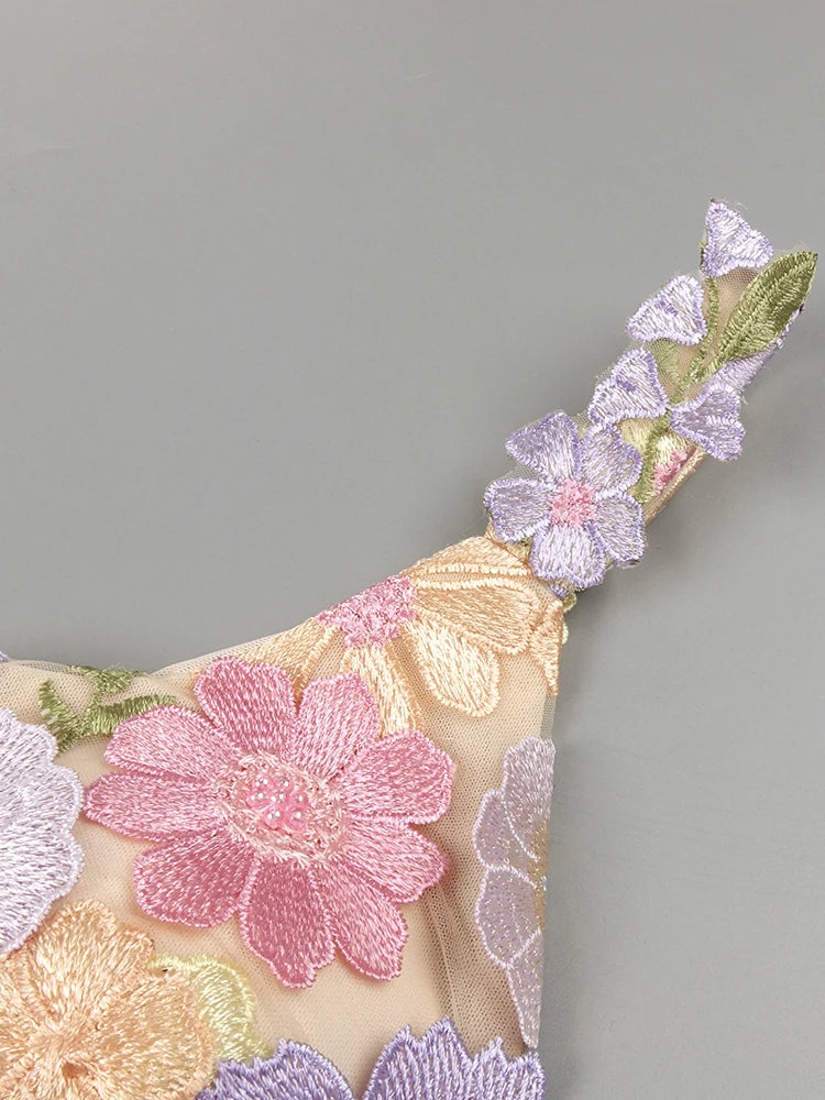 Glamorous Floral Embroidered V-Neck High Slit Dress Gown for Spring Fashion Galas Garden-Themed Weddings