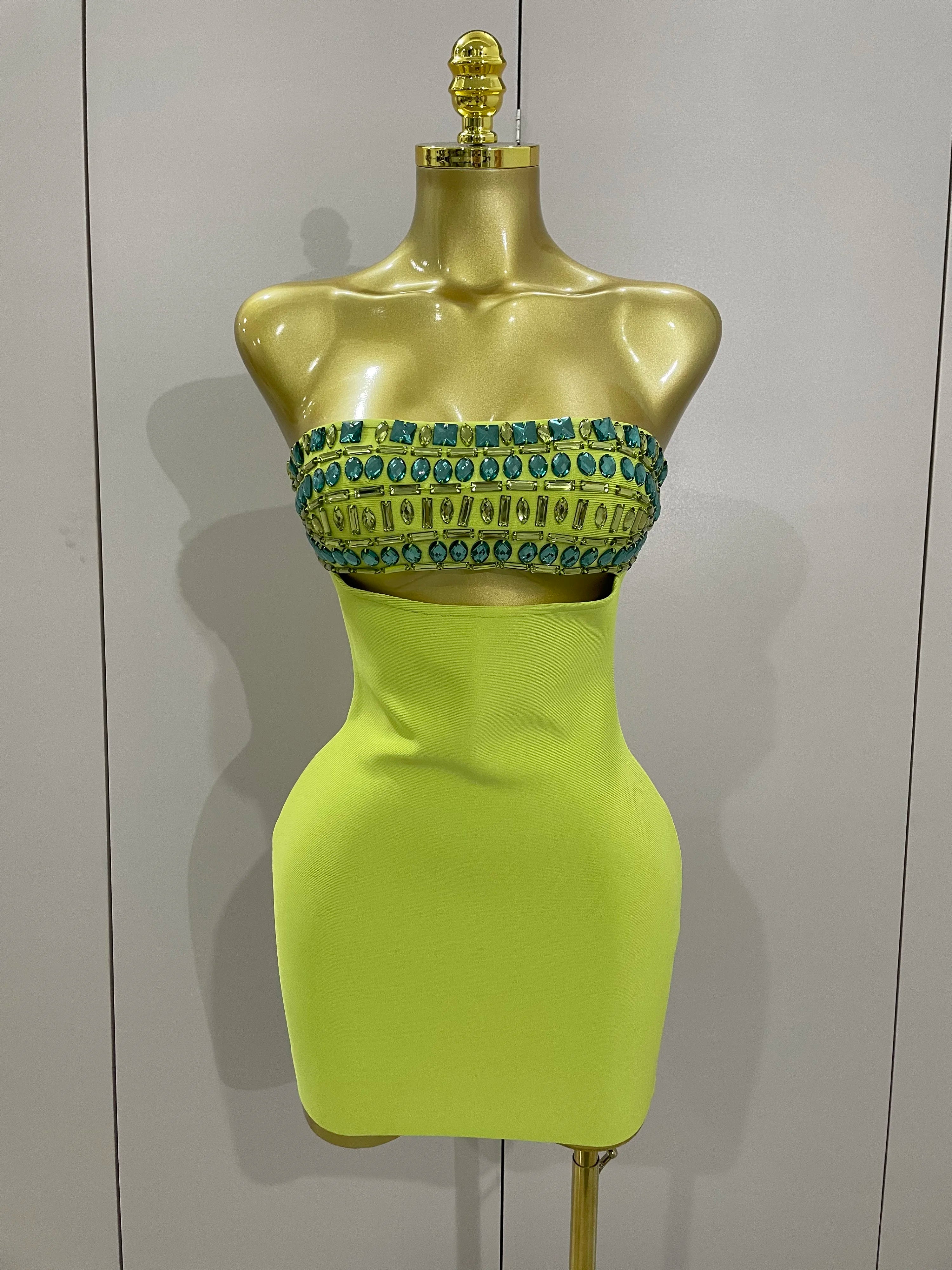 2025 Luxury Sexy Strapless Sparkly Diamond Cut Out Bodycon Bandage Dress Women Celebrity Elegant Evening Party Birthday Outfit Light Green