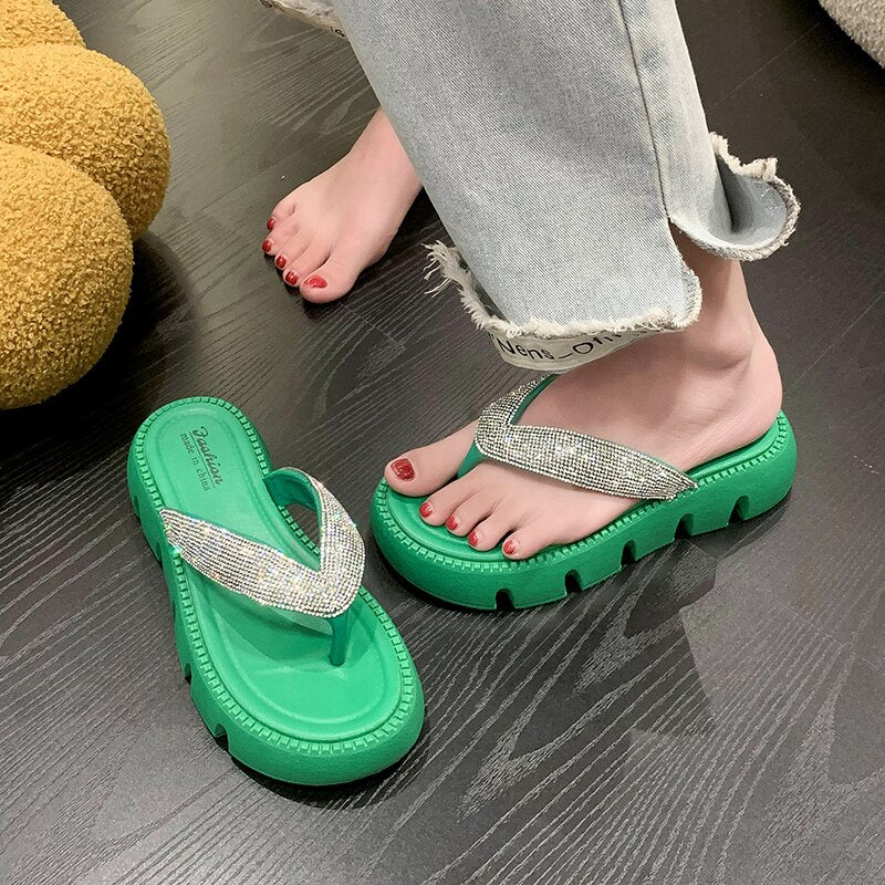Thick Platform Shiny Crystal Flip Flops Women Summer 2024 Soft Bottom Beach Sandals Shoes Woman Fashion Clip Toe Clogs Slippers