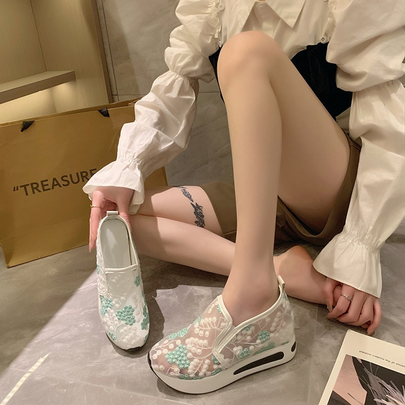 Spring Summer Hole shoes Woman Flat Platform Women Shoes Slip On Women's Thick Soled Female Shoe Chunky Heels Vulcanized shoes Green