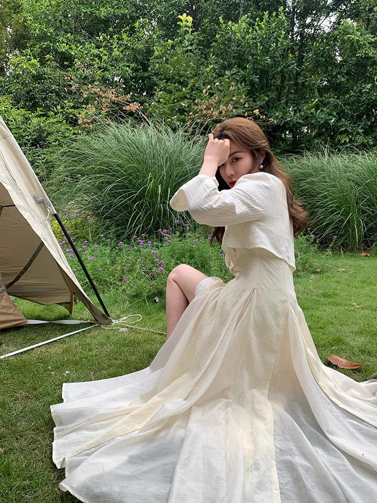 Lautaro Autumn Long Thin Flowy Fit and Flare Linen Coat for Women Black Elegant Chic Luxury Designer Clothes Runway Fashion 2025