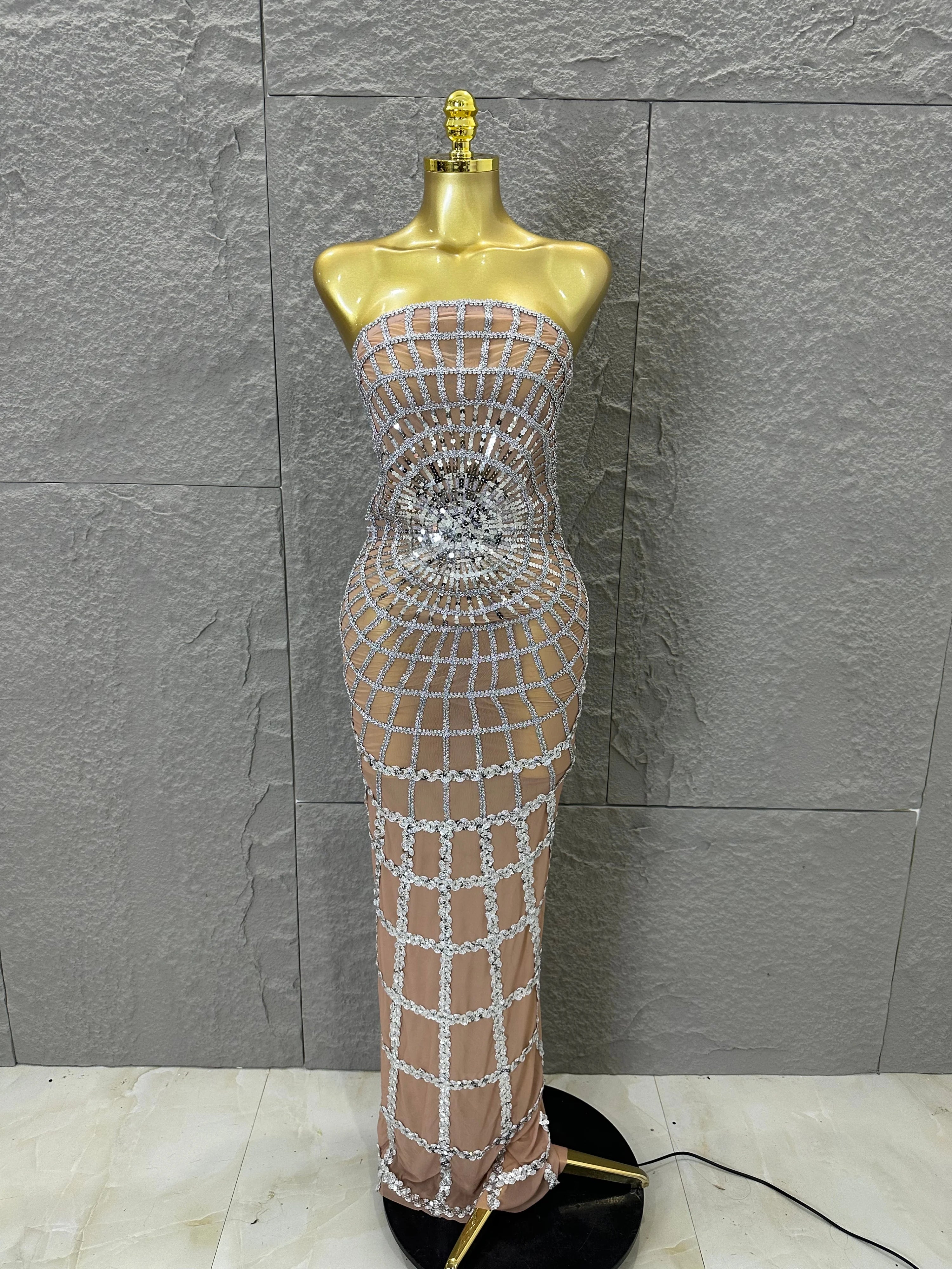 Elegant Sequined Sheer Mesh Maxi Dress Women Sexy Strapless 3D Grid Embellished Bodycon Mermaid Outfit Stage Performance Costume Silver
