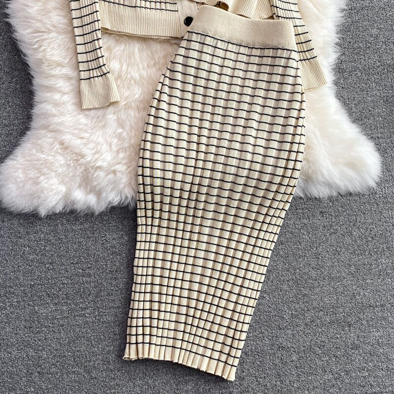 Women 3 Piece Set 2024 Autumn New Korean Style Temperament Fashion Suit Plaid Knitted Cardigan Bottoming Camisole Skirt