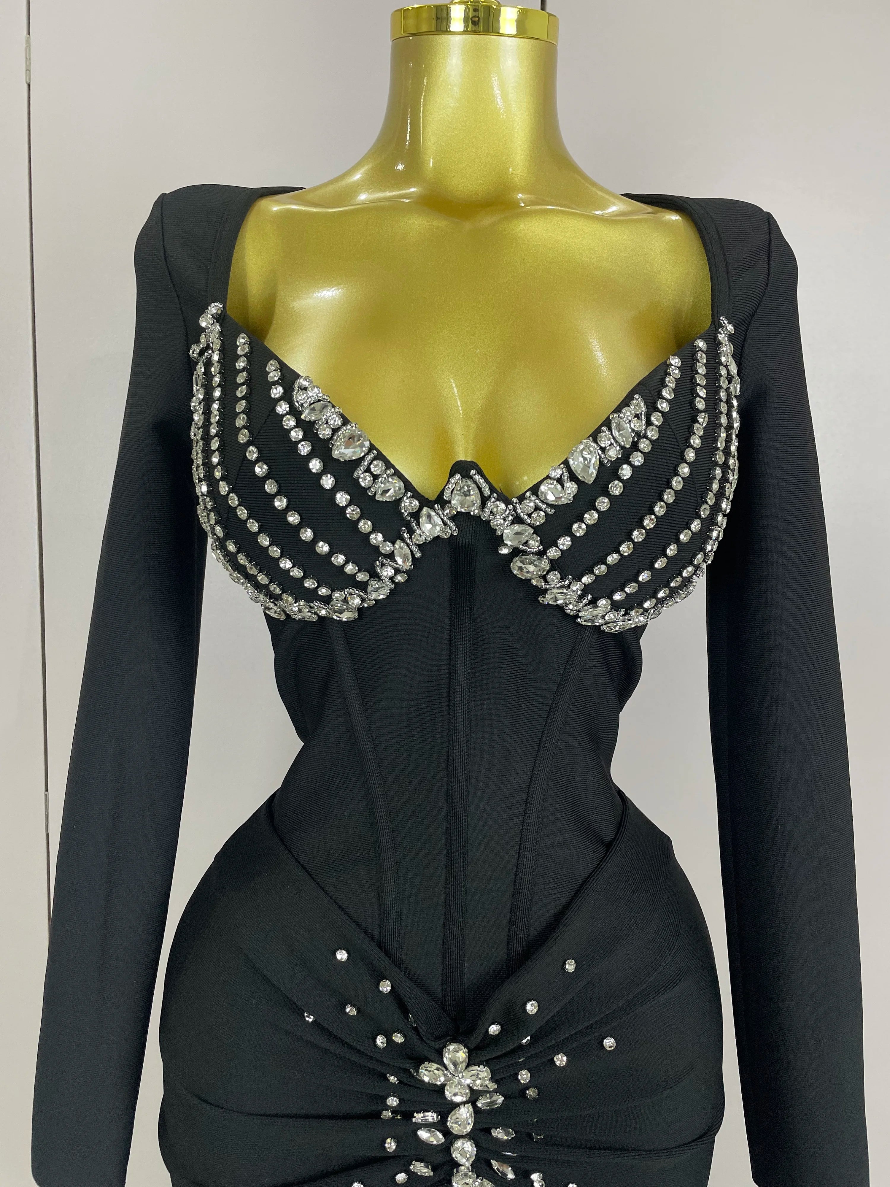 Sexy Luxury Sparkly Beading Bandage Long Sleeve Bodycon Dress 2025 New Women Celebrity Party Elegant Evening Club Pary Dresses