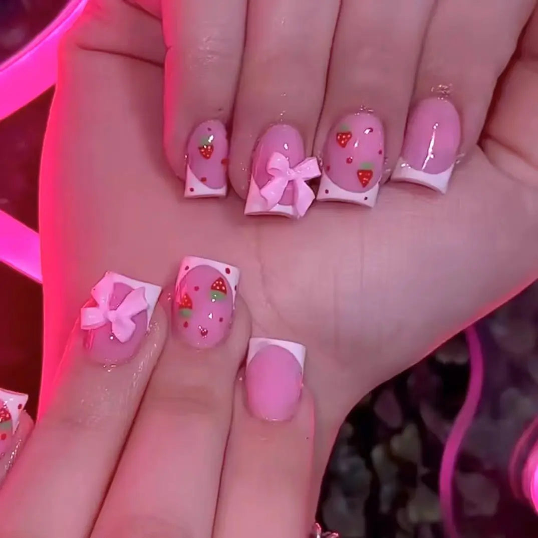 24Pcs Fashion White French Fake Nails with Pink Bow Design Short Square Head False Nails Wearable Simple Press on Nail Tips 258