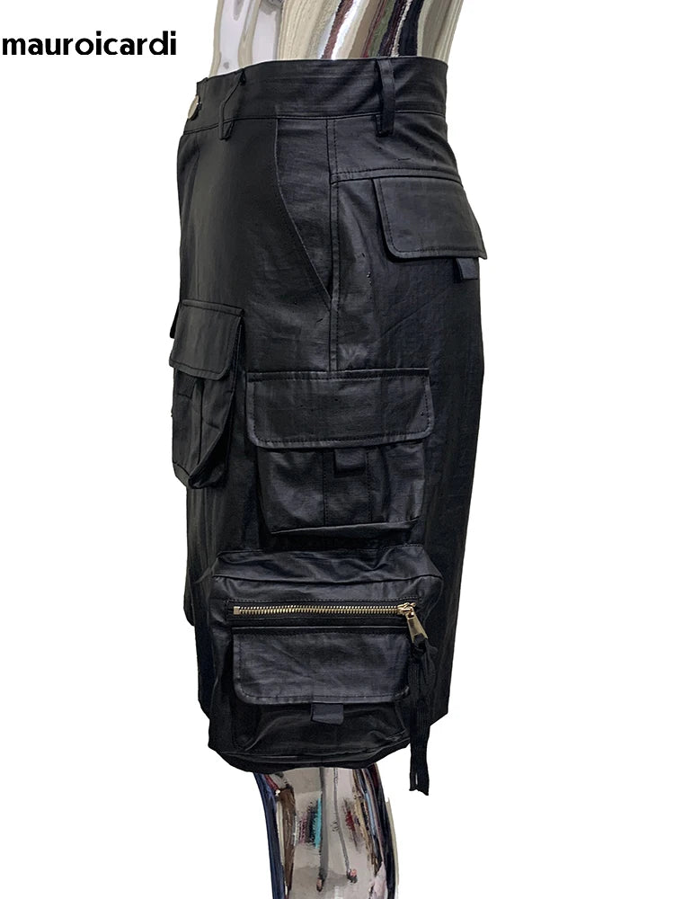 Lautaro Summer Autumn Waterproof Black Cargo Shorts for Men with Many Pockets Luxury Designer American Retro Clothes Fashion