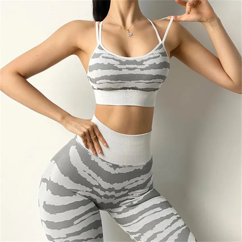 Pad Seamless Ensemble Women Sport Bra Yoga Set Workout Gym Legging Running High Waist Scrunch Pant Fitness Active Suits