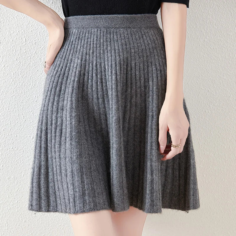 Korean Skirt 100% Merino Wool Women's Knitted Mini Skirt Autumn and Winter Women's Fashion Solid Color Small Umbrella Skirt Dark grey