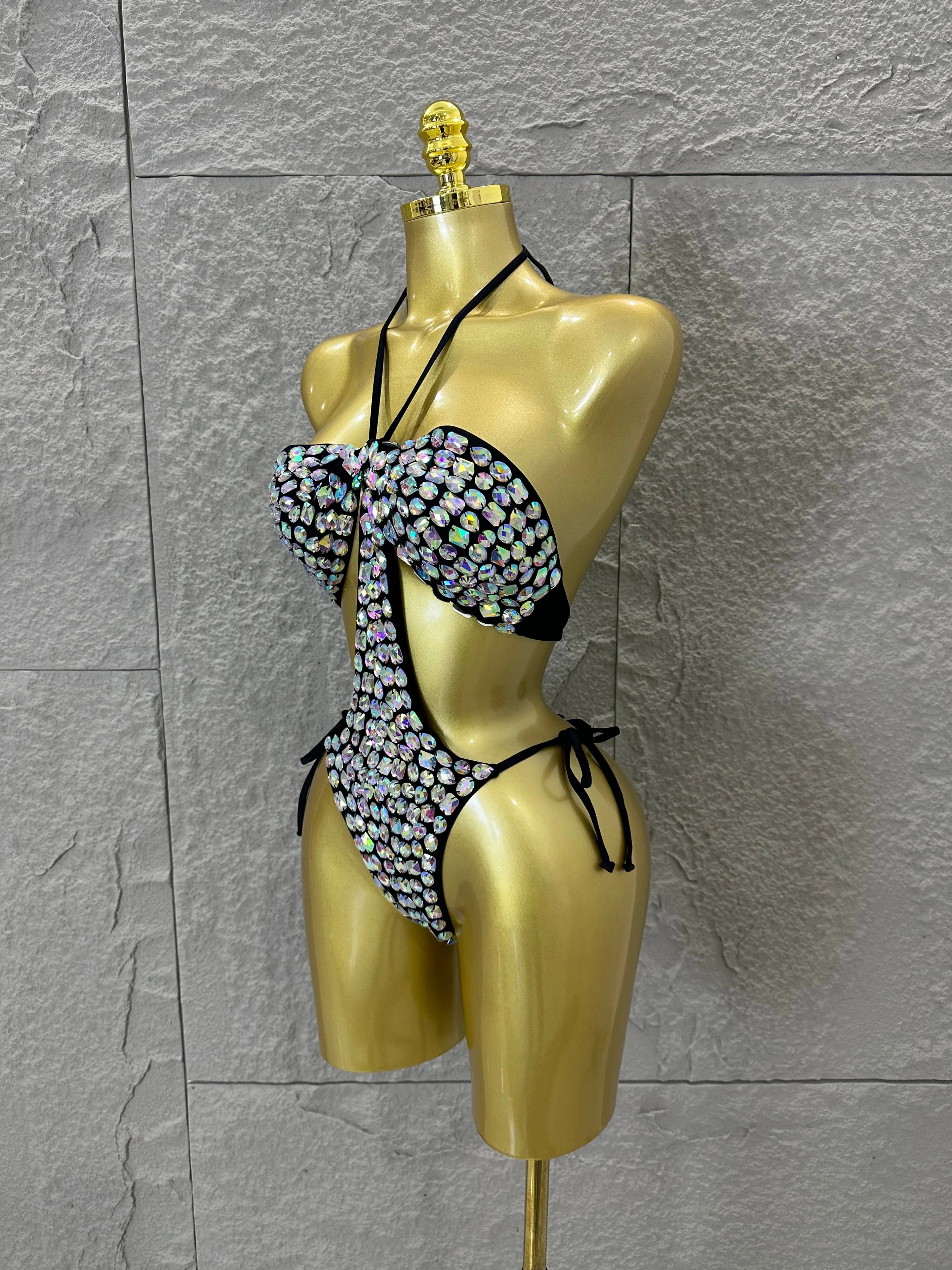 2026 Luxurious Black Bodysuit Women Sexy Halter Neck Iridescent Crystal Embellished Cutout Outfit Stage Performance Costume