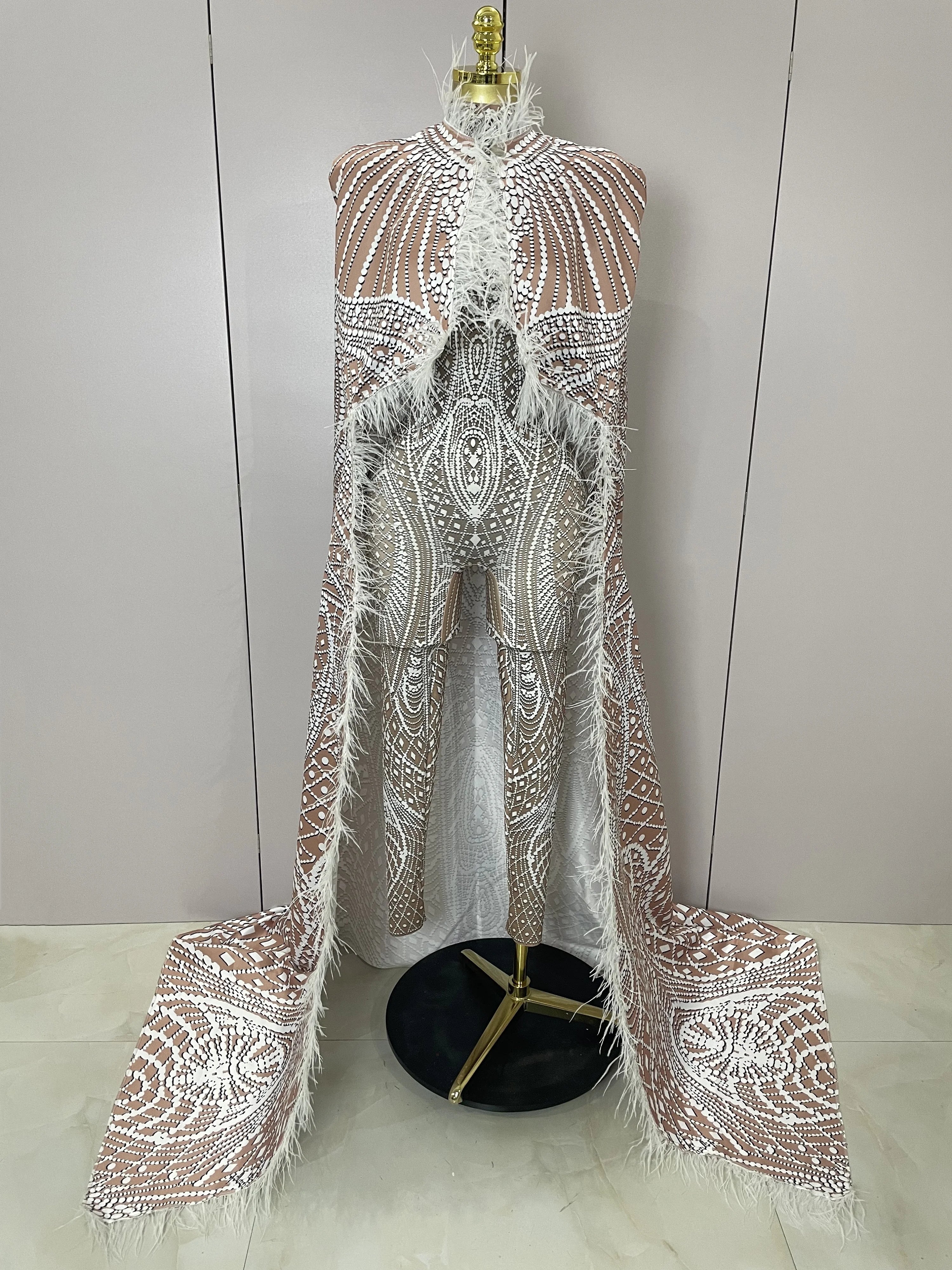 2025Luxury Feathers Cloak White Printing Sexy Sheath Jumpsuit Women Evening Party Bar Nightclub Singer Stage Performance Costume MULTI