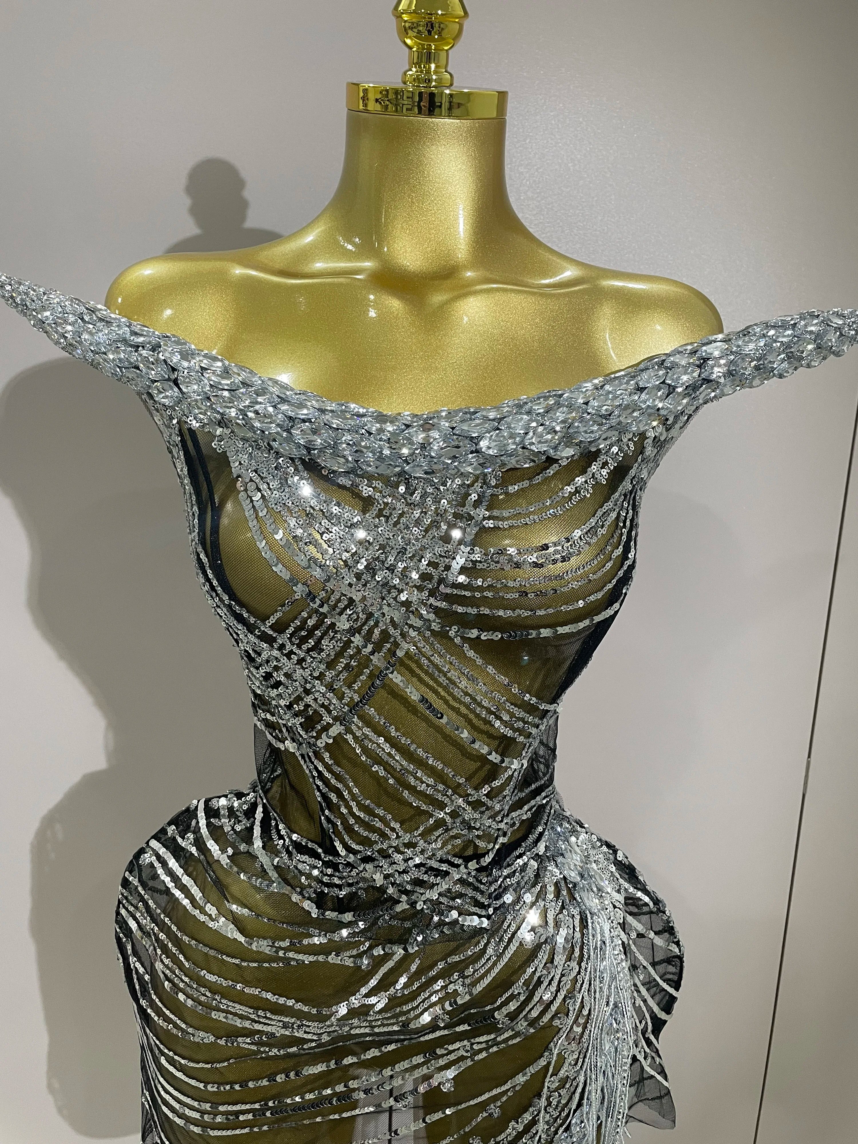 Stock Sexy Shinning Diamond Tassels Chain Strapless Tops Skirt 2 PCS Women Evening Party Celebrate Nightclub Performance Costume