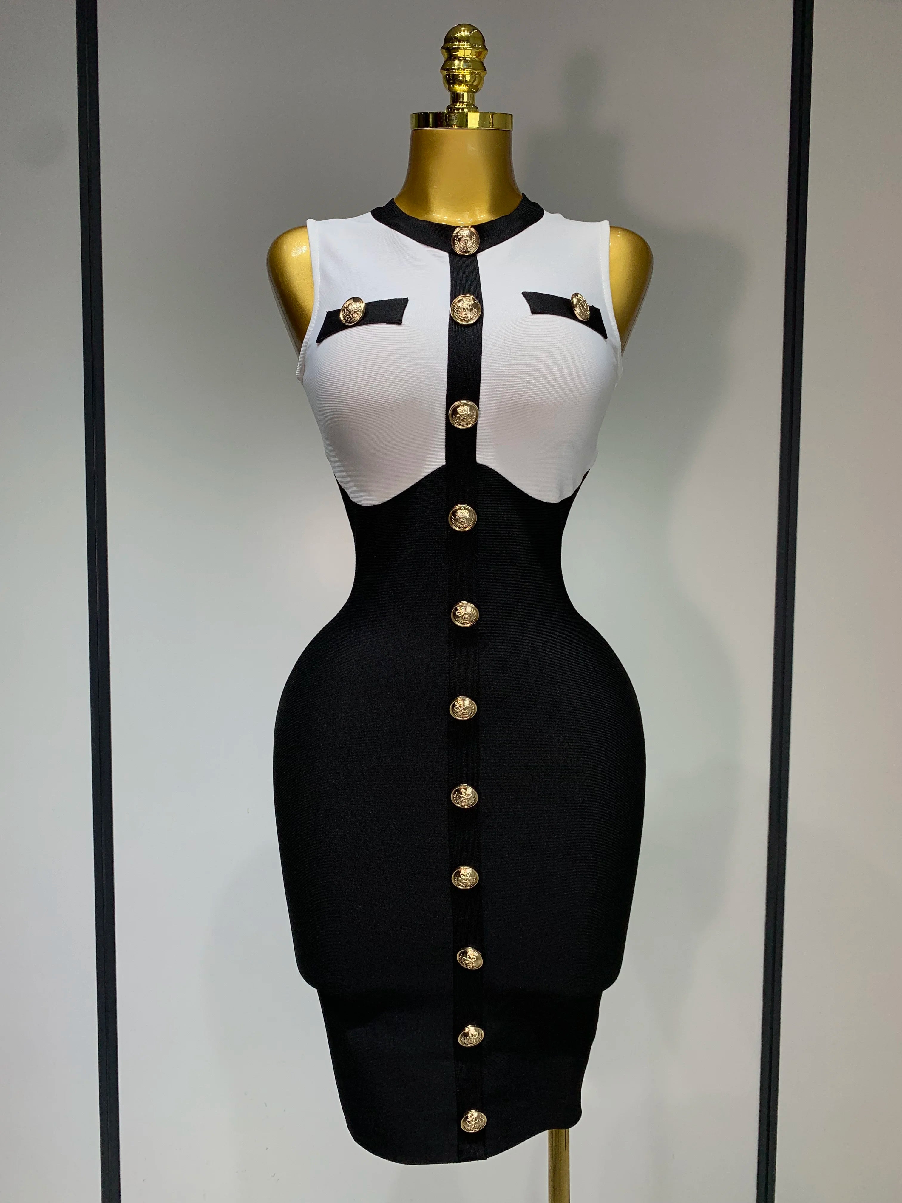 2025 New Arrivals Fashionable Women Bandage Golden Buttons White Black Patchwork Sleeveless Bodycon Elegant Party Dresses WHITE