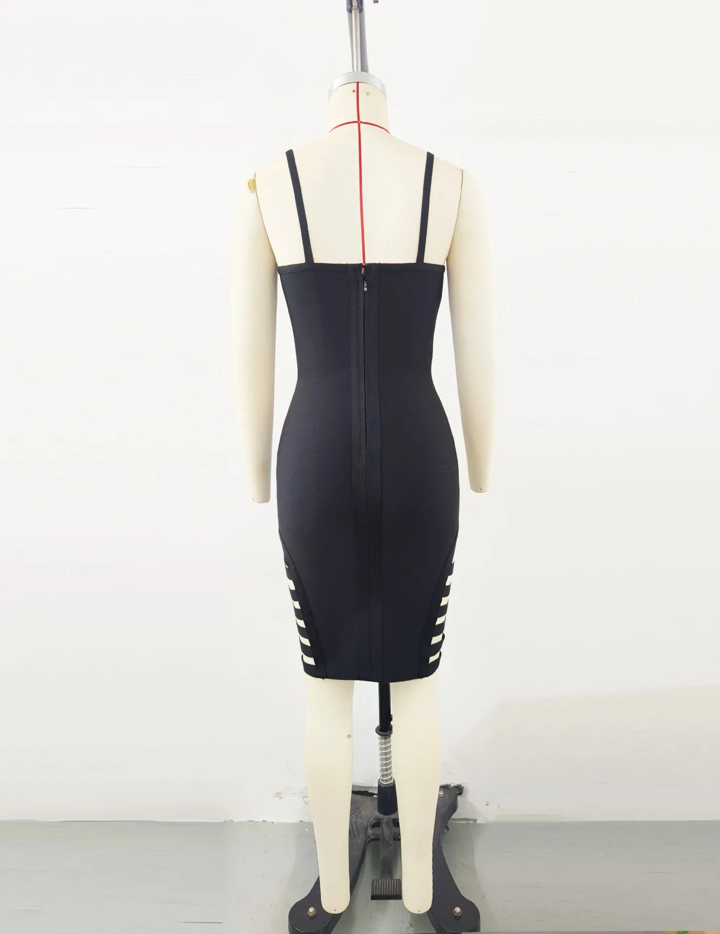 Black Pink Women Sleeveless Sexy V-Neck Bodycon Mini Bandage Dress Hollow Out Celebrate Night Club Party Cocktail Outfit