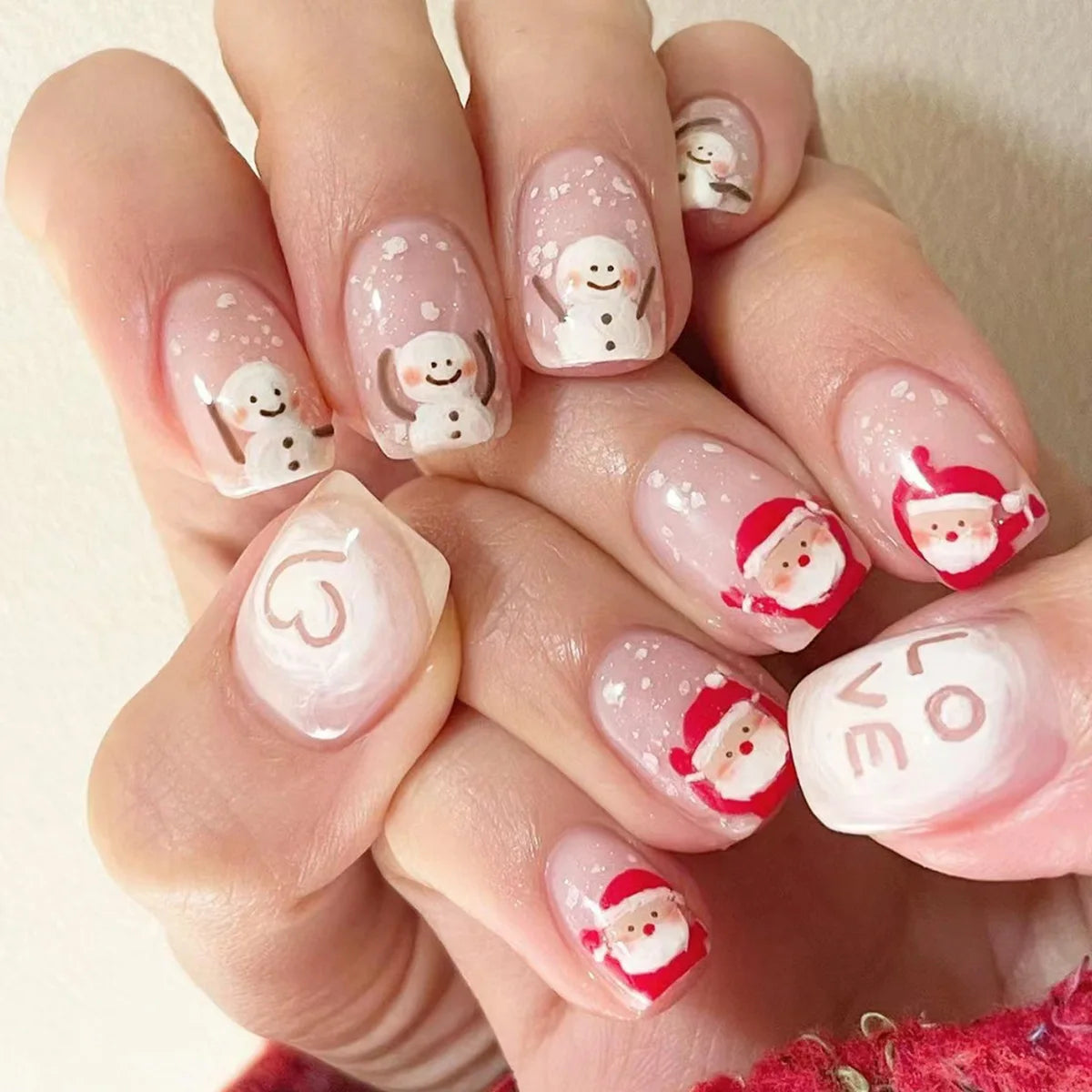 Cartoon Santas/Snowman Christmas Fake Nails 24Pcs Short Square Nude Pink Press On Nails Love Printed New Year Party Nails Art Y1