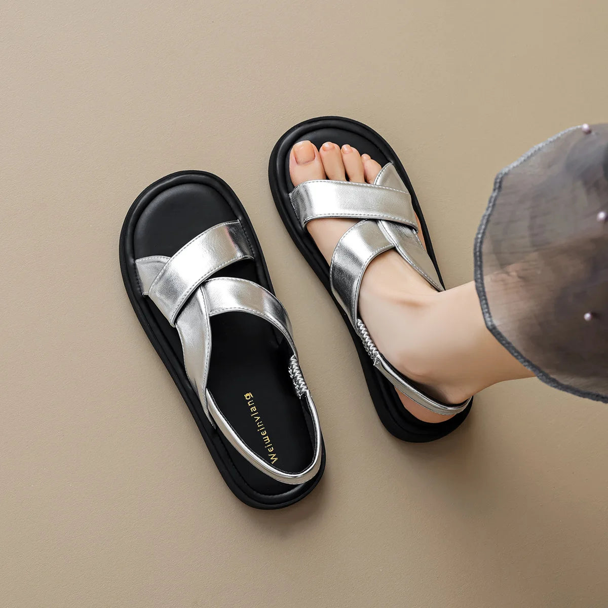 2024 Summer Women's Outdoor Flat Sandals Korean Style Simple Fashion Flat Shoes Ladies Casual Shoes Size 41-43