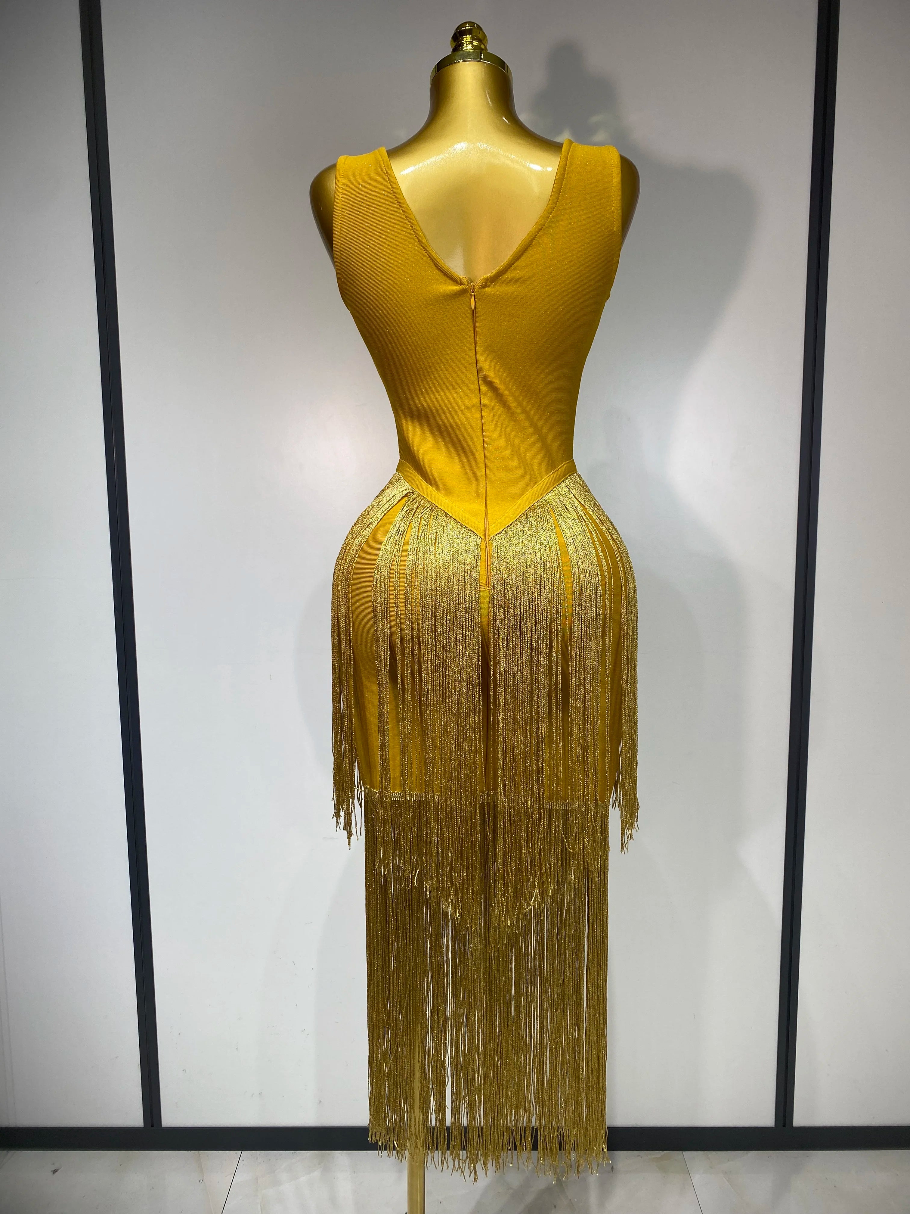 Sexy V Neck Yellow Tassels Women 2025 Prom Dress Sheath Sleeveless Party Gown Elegant Formal Luxury Birthday Club Dresses