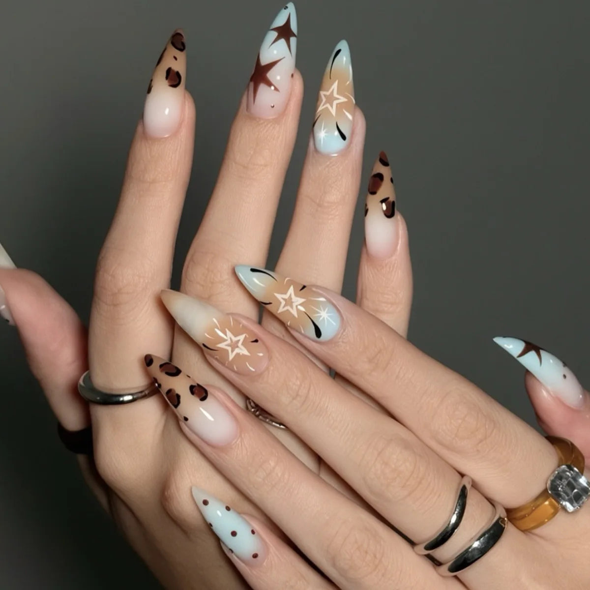 24Pcs Long Stiletto Fake Nail Brown Blue Smudge Leopard Print Press on False Nails Star Polka Dot Wearable Full Cover Nails Tips A13-01-03