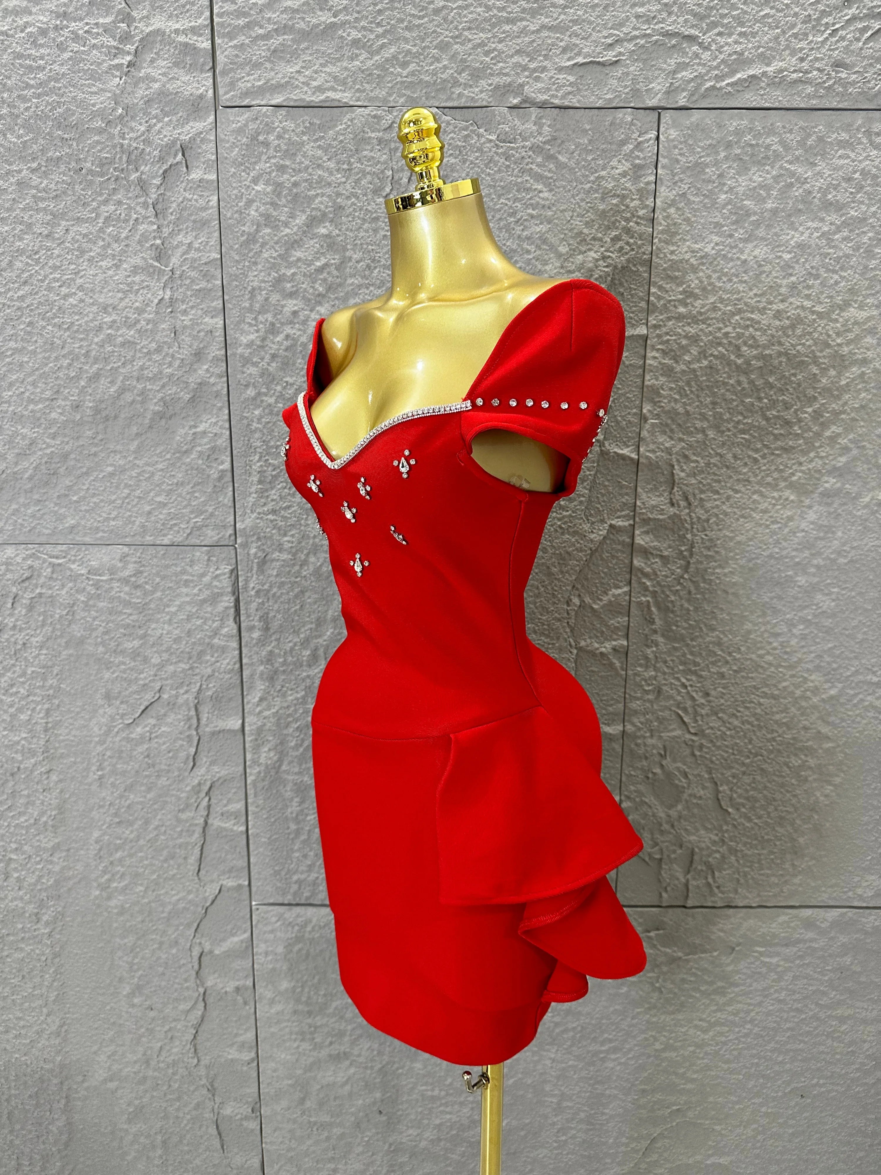 Elegant Black Red Off-Shoulder Mini Dress Women Sexy Crystal Embellished Ruffle Waist Bodycon Outfit Formal Event Party Costume
