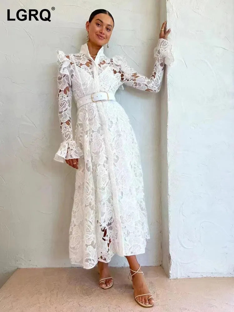 LGRQ Elegant Lace Embroidery Pattern Design Women's Dresses Evening Belt New Hollow Out Luxury Fashion 19F1371