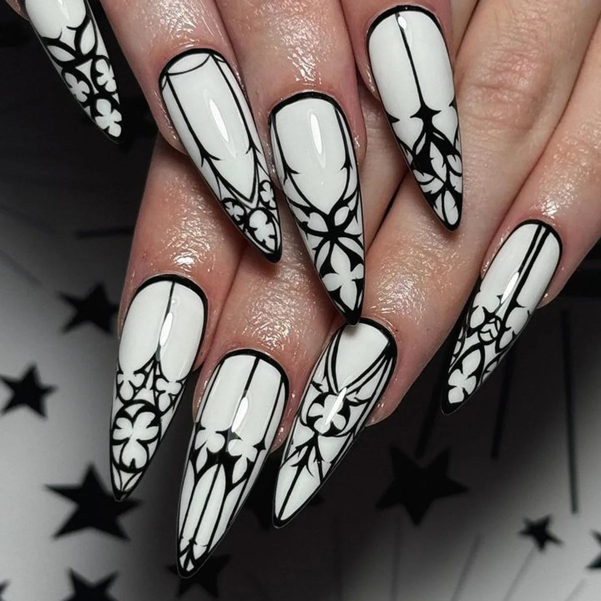 24 Pcs Gothic Fake Nails Almond Long Press On Nails White Glossy Reusable False Nail Jelly Tabs Halloween For Girls Stick On French Gold