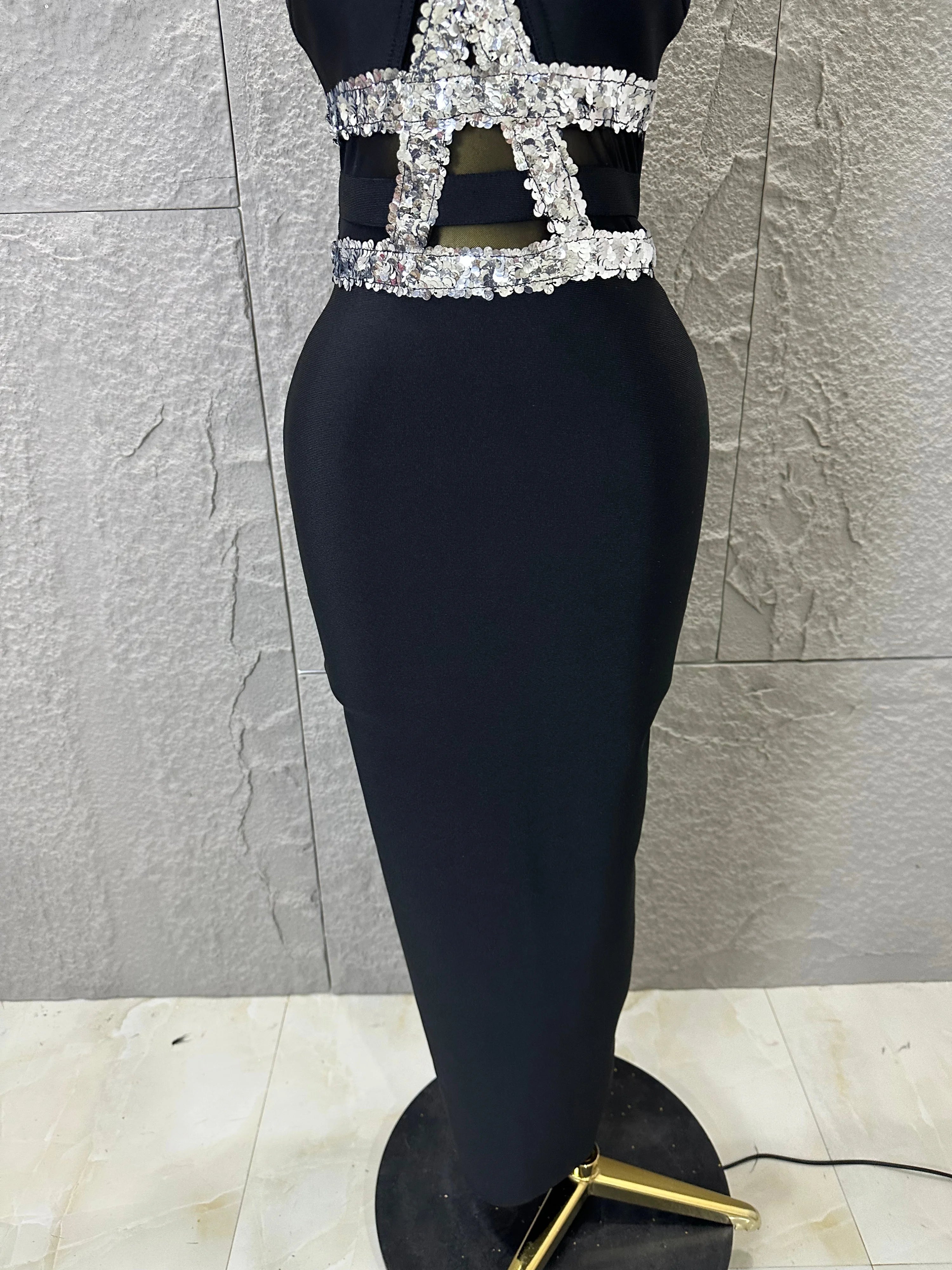 Elegant Black Halter Neck Maxi Dress Women Sexy Crisscross Crystal Embellished Sheer Mesh Cutout Waist Form-Fitting Outfit