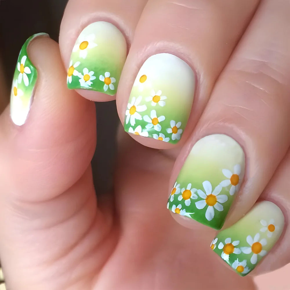 24Pcs Short Retro Flower Design Nails Art Manicure Pink False Nails Wearable Square Fake Nails Press on Full Cover Nail Tips 1370