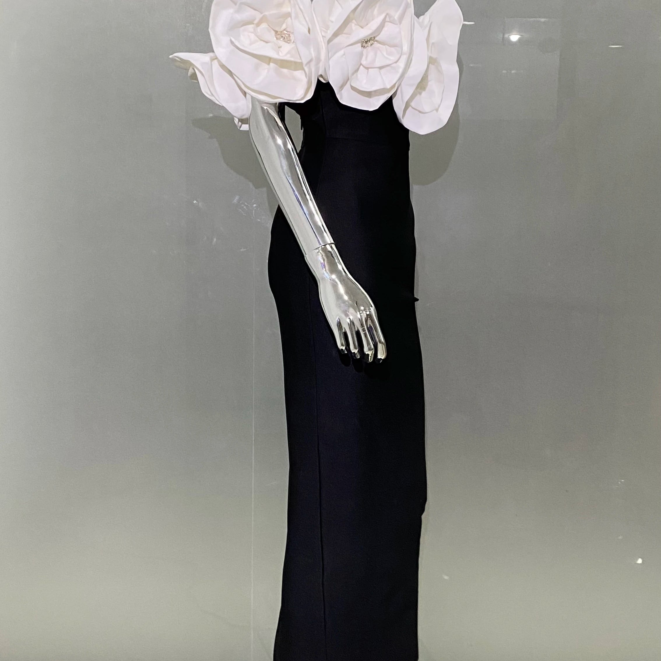 Fashion Big White Flowers Women Sexy Off the Shoulder Bodycon Long Bandage Dress Celebrate Evening Party Birthday Dress