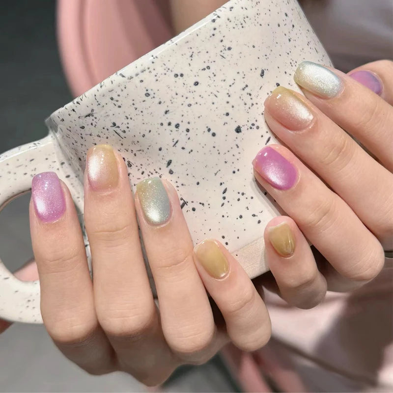 24Pcs Gradient Color Fake Nail Simple Short Ballet Wearable False Nails with Cat Eye Design Press on Nails Full Cover Nail Tips 2