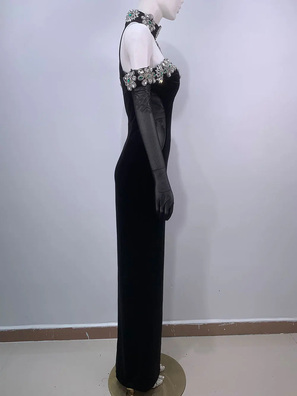 2024 Sexy Women's Heavy Industry Diamond Adorned Velvet Dress with Hanging Neck Shoulder Bodycon Transparent Gaul Gloves+Dresses