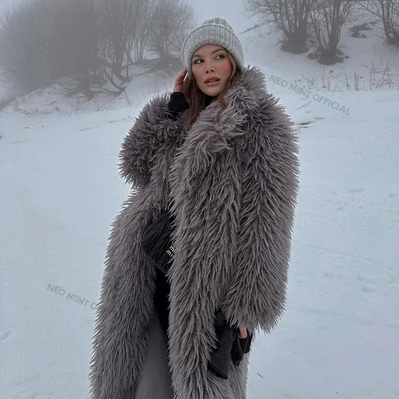 Neo Mint Extra Long Luxury Lamb Fur Teddy Coat Women Winter Ladies Mob Wife Style Oversized Chunky Faux Fur Jacket Overcoat