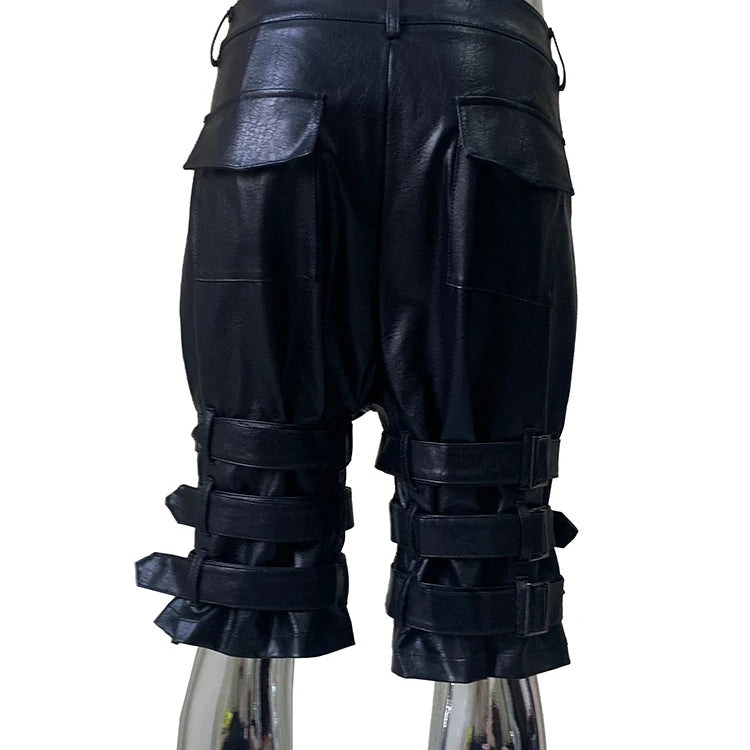 Lautaro Summer Cool Hard Black Pu Leather Shorts for Men with Many Belt High Waist Short Punk Style European Fashion Emo Clothes