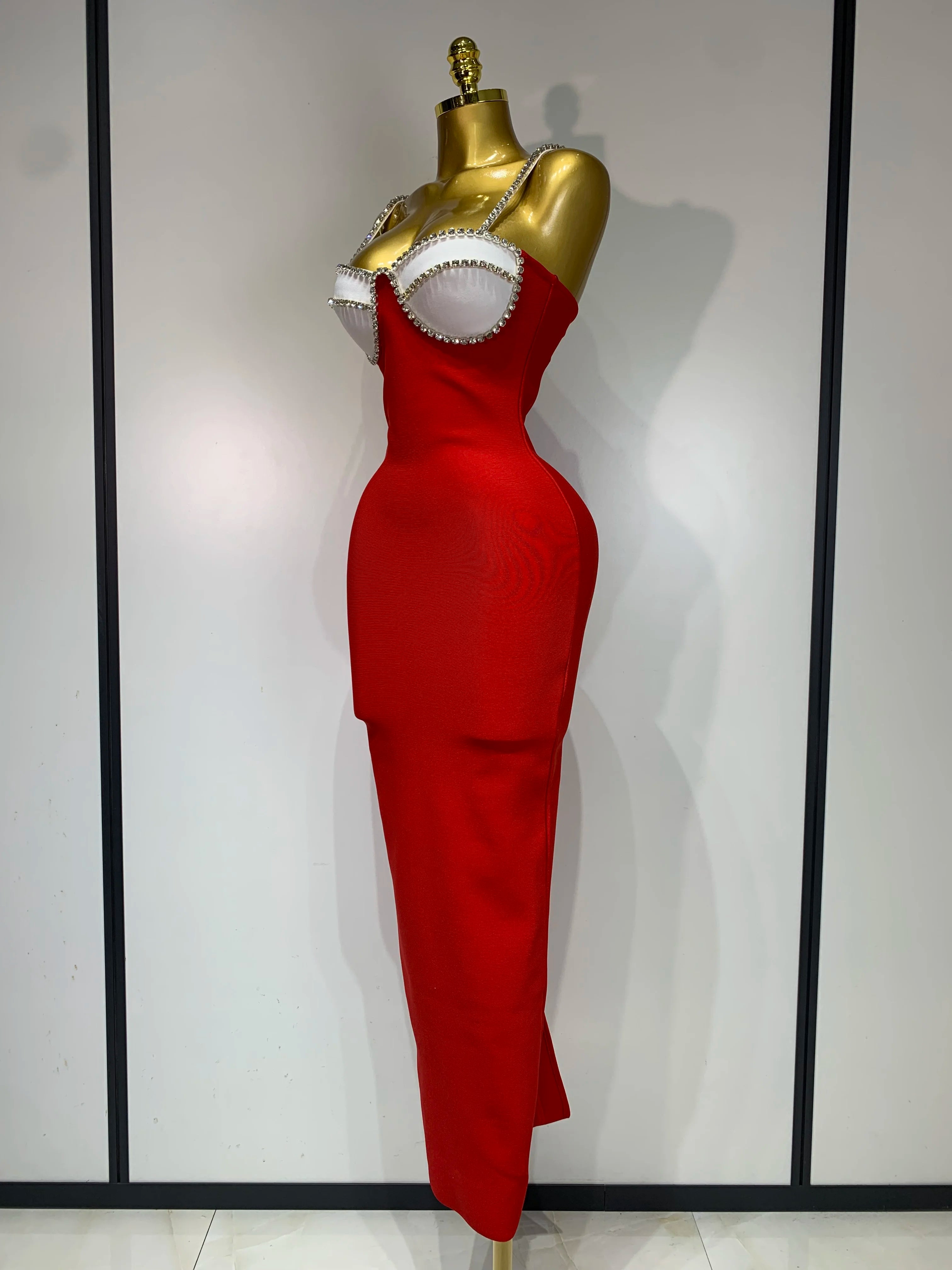 Women Sexy Backless Diamonds Red Maxi Long Bodycon Bandage Dress 2025 Celebrity Elegant Evening Club Luxury Birthday Party Dress