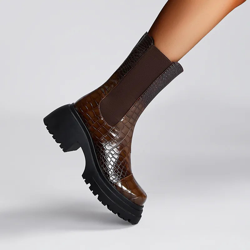 Smoke Pipe Boots Fall New Retro Style Hong Kong Style Ankle Boots Round Head Thick Soled Boots For Women 35-43