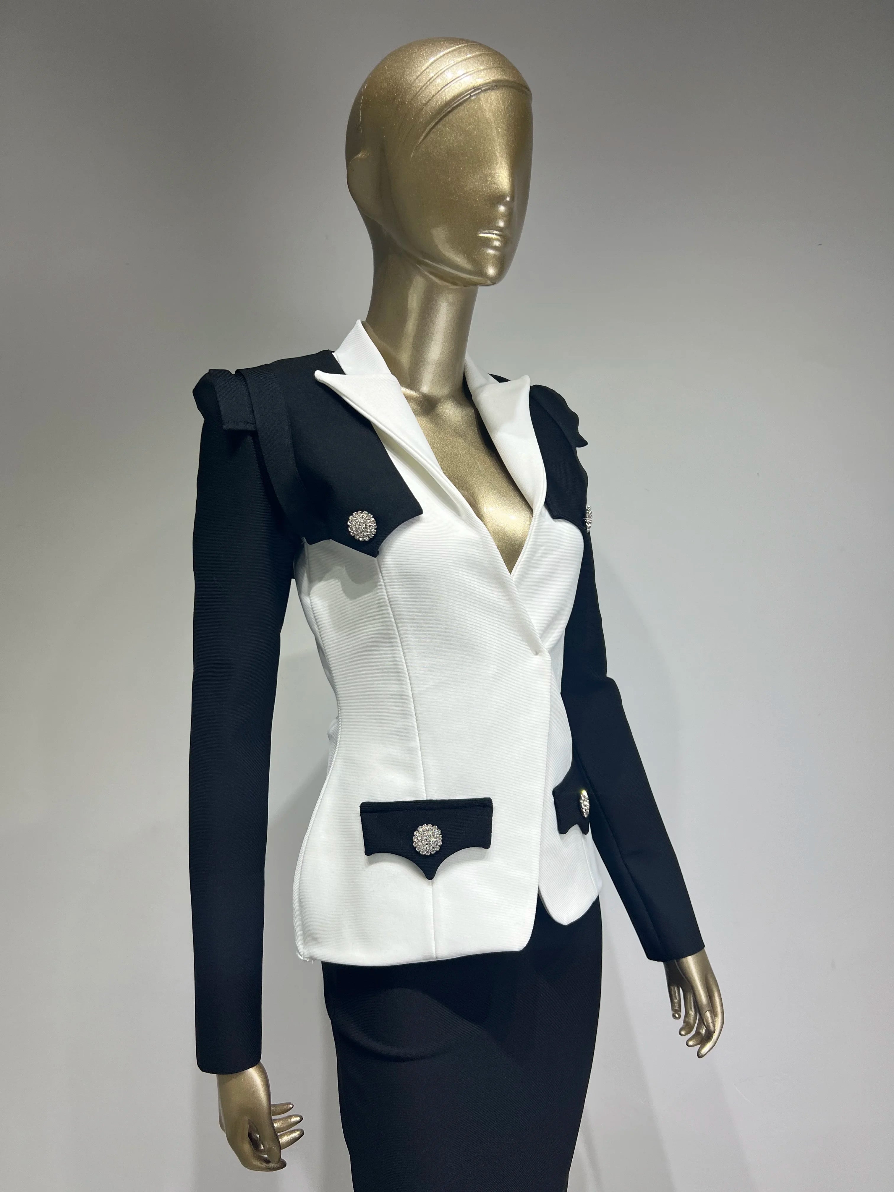 Runway Winter Sexy Long Sleeve Button Black White Women Bandage Coat 2024 High Street Celebrity DNight Club Party Jackets