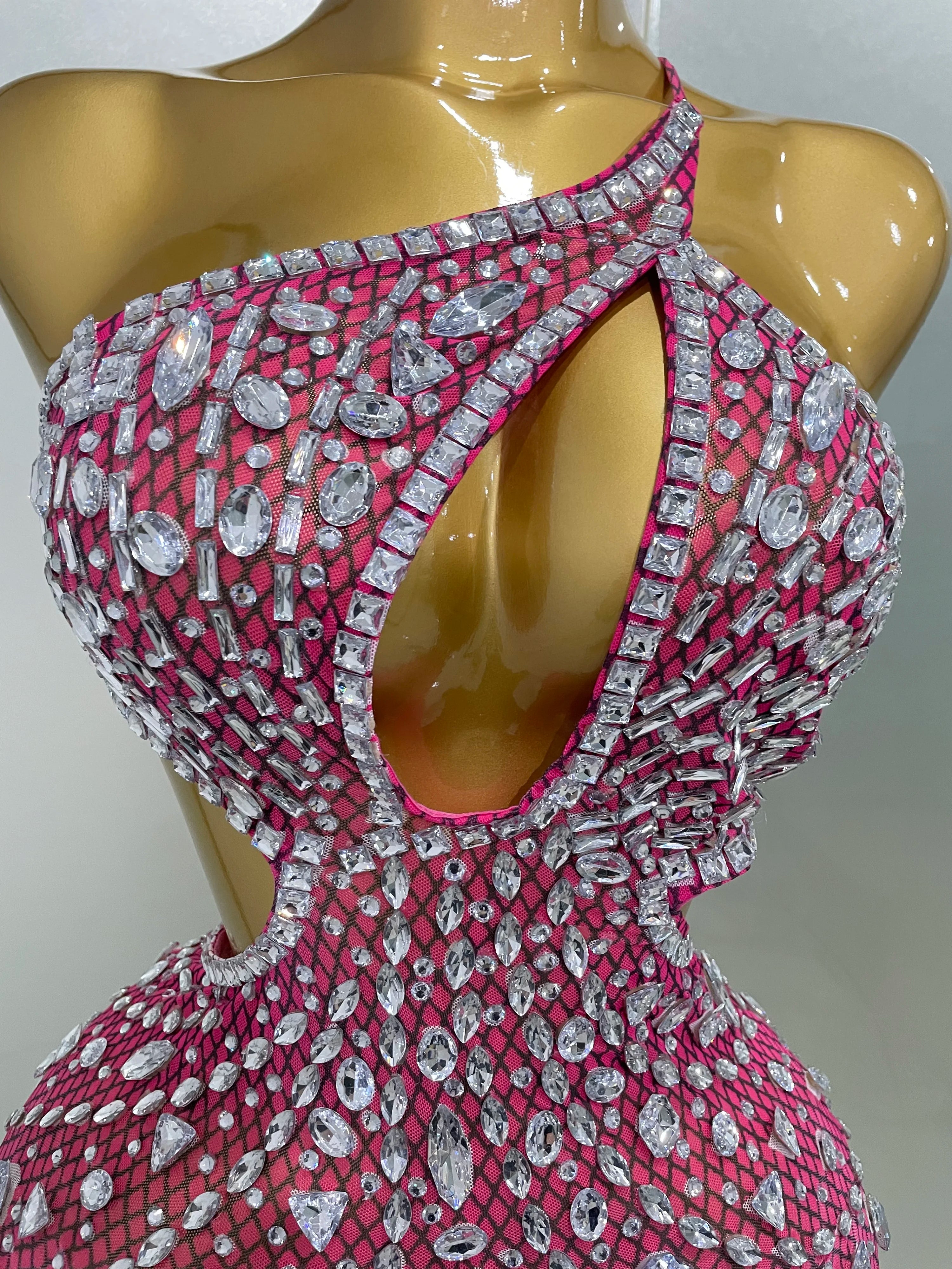 2025 Luxury Sexy Backless Hollow Out Sparkle Diamond Evening Prom Women Birthday Celebrate Stage Nightclub Outfit