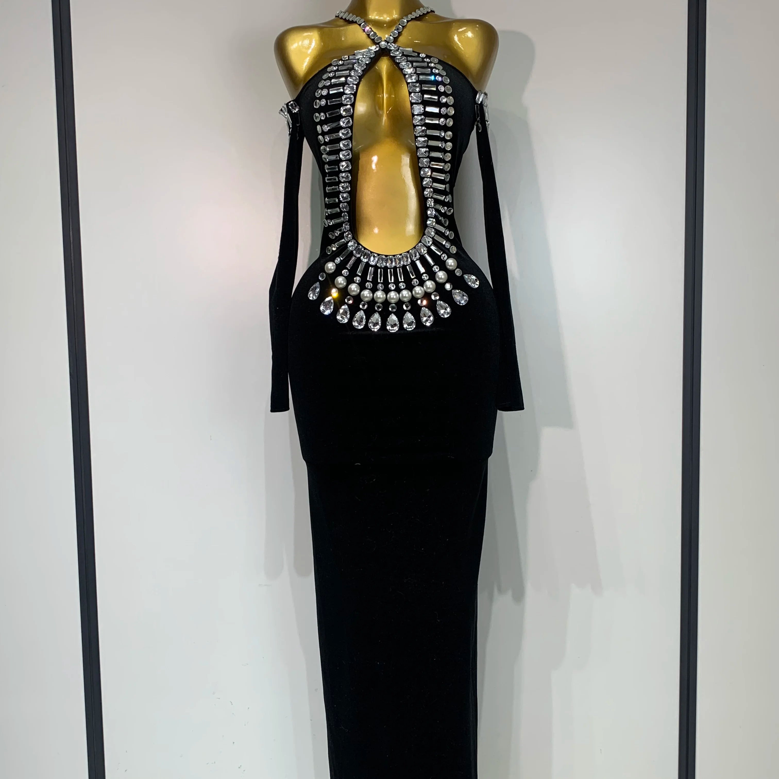 Luxury Birthday Dress Sexy Black Velvet Hollow Out Bodycon Dress Halter Evening Dress Drag Queen Nightclub Wedding Dress black