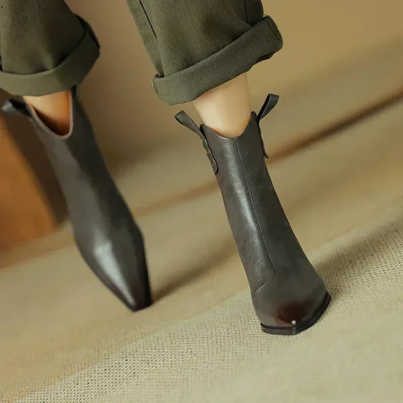 Autumn/winter Women Boots Genuine Leather Western Boots Women Shoes Pointed Toe Chunky Heel Chelsea Boots Retro Ankle Boots