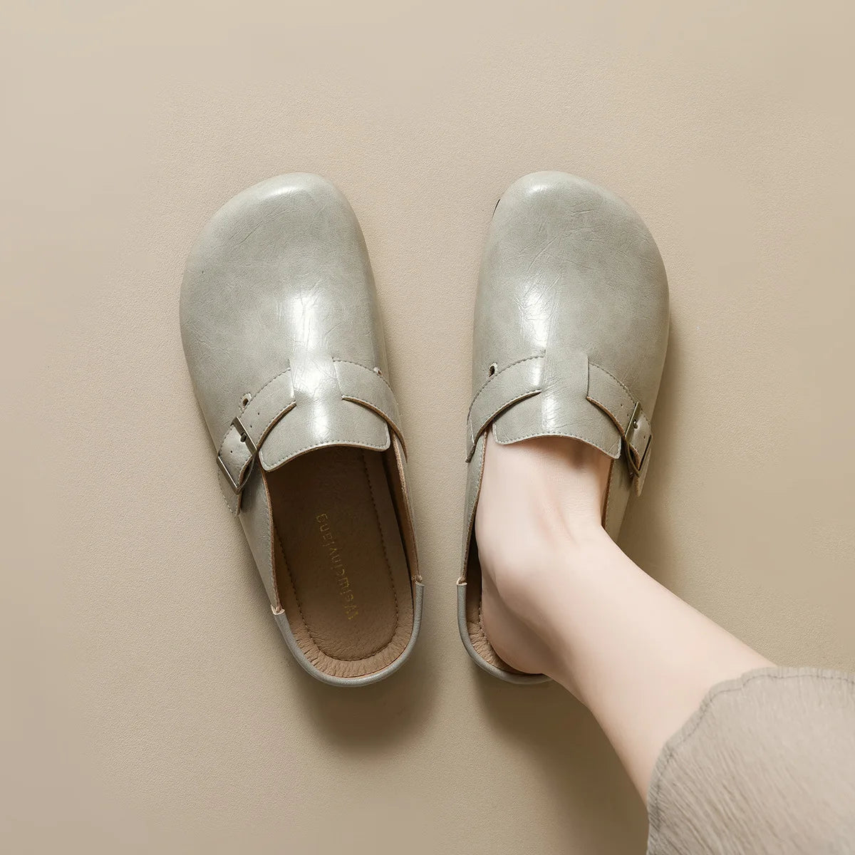 New 2024 Women's Round Toe Mules Slip-On Flats Casual Spring/Autumn Fashion Shoes Comfortable Lightweight