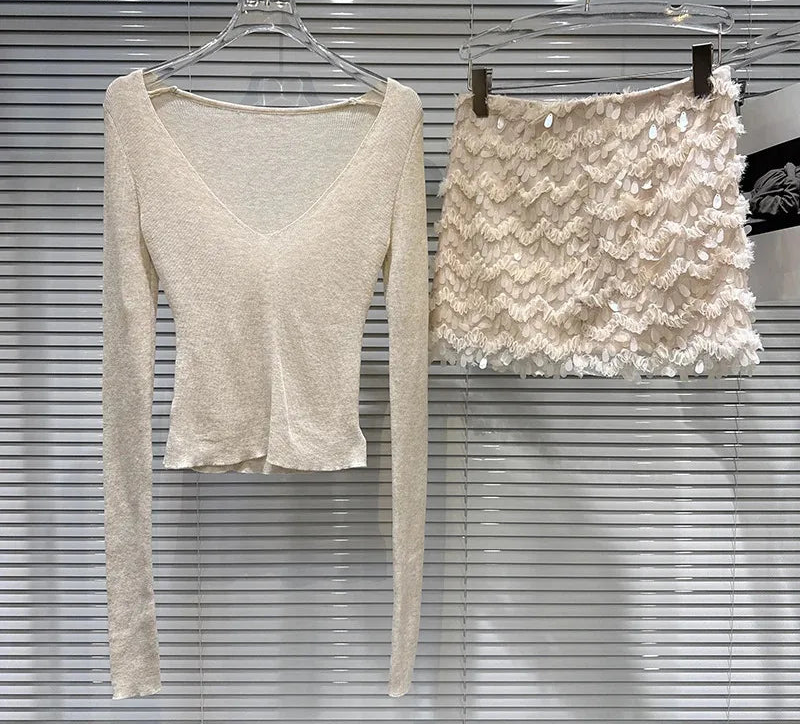 Winter New Fashion V-Neck Slim Fit Knitted Sweater For Women Sequin Tassel A-line Short Skirts Female 11A07731
