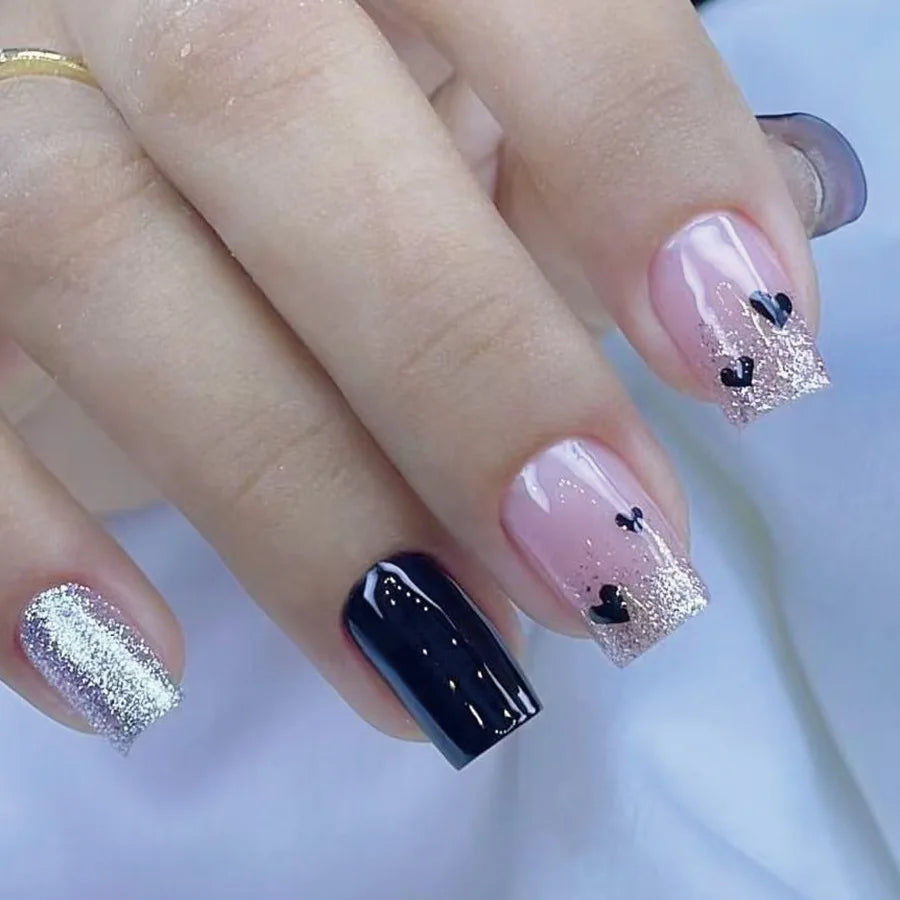 24Pcs Short Glitter False Nails Black Red Sweet Cool Press on Nails Love Valentine Wearing Nail Art Full Cover French Fake Nail 3