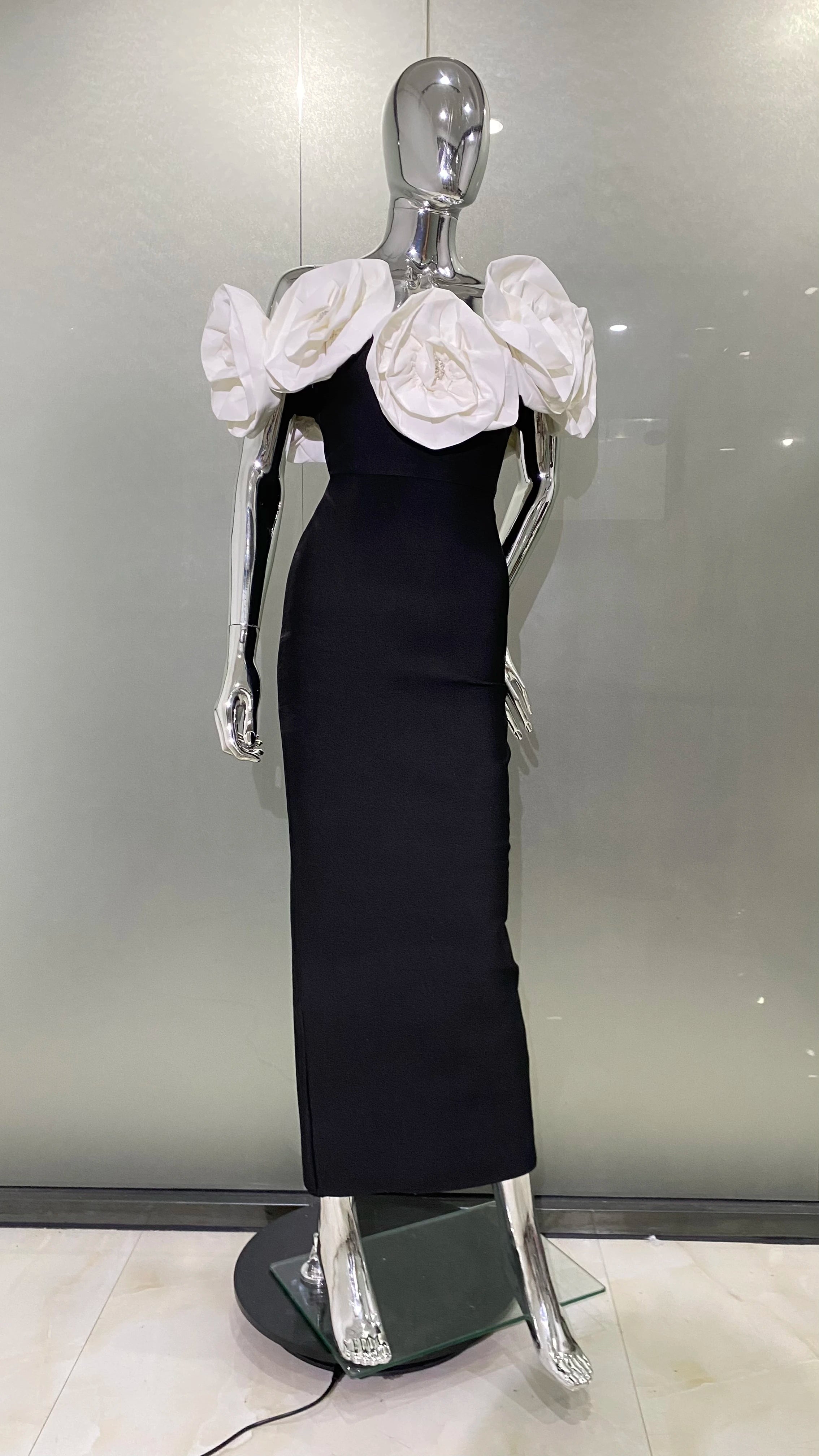 Fashion Big White Flowers Women Sexy Off the Shoulder Bodycon Long Bandage Dress Celebrate Evening Party Birthday Dress