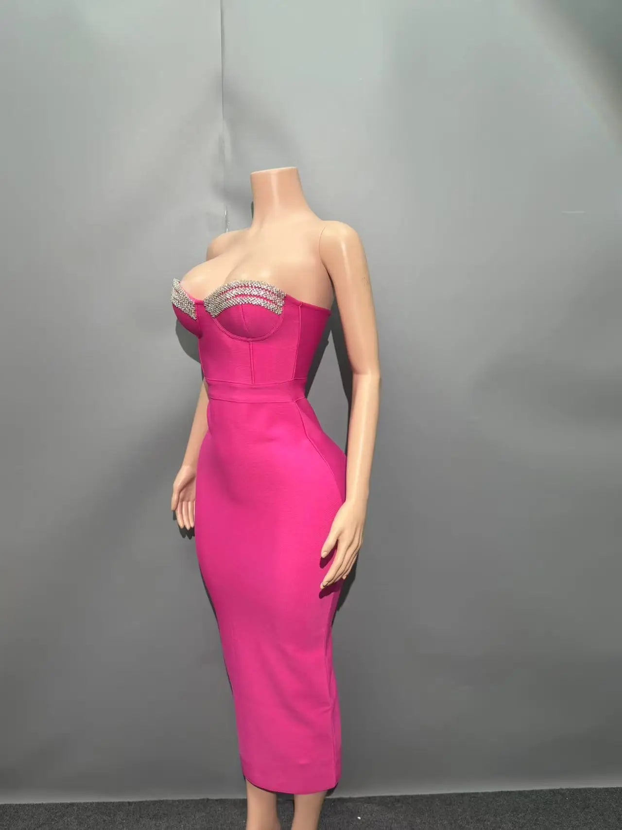 Rosered Color Women Sexy Strapless Shinning Crystal Bodycon Bandage Mid-calf Dress Nightclub Party Celebrate Birthday Outfit