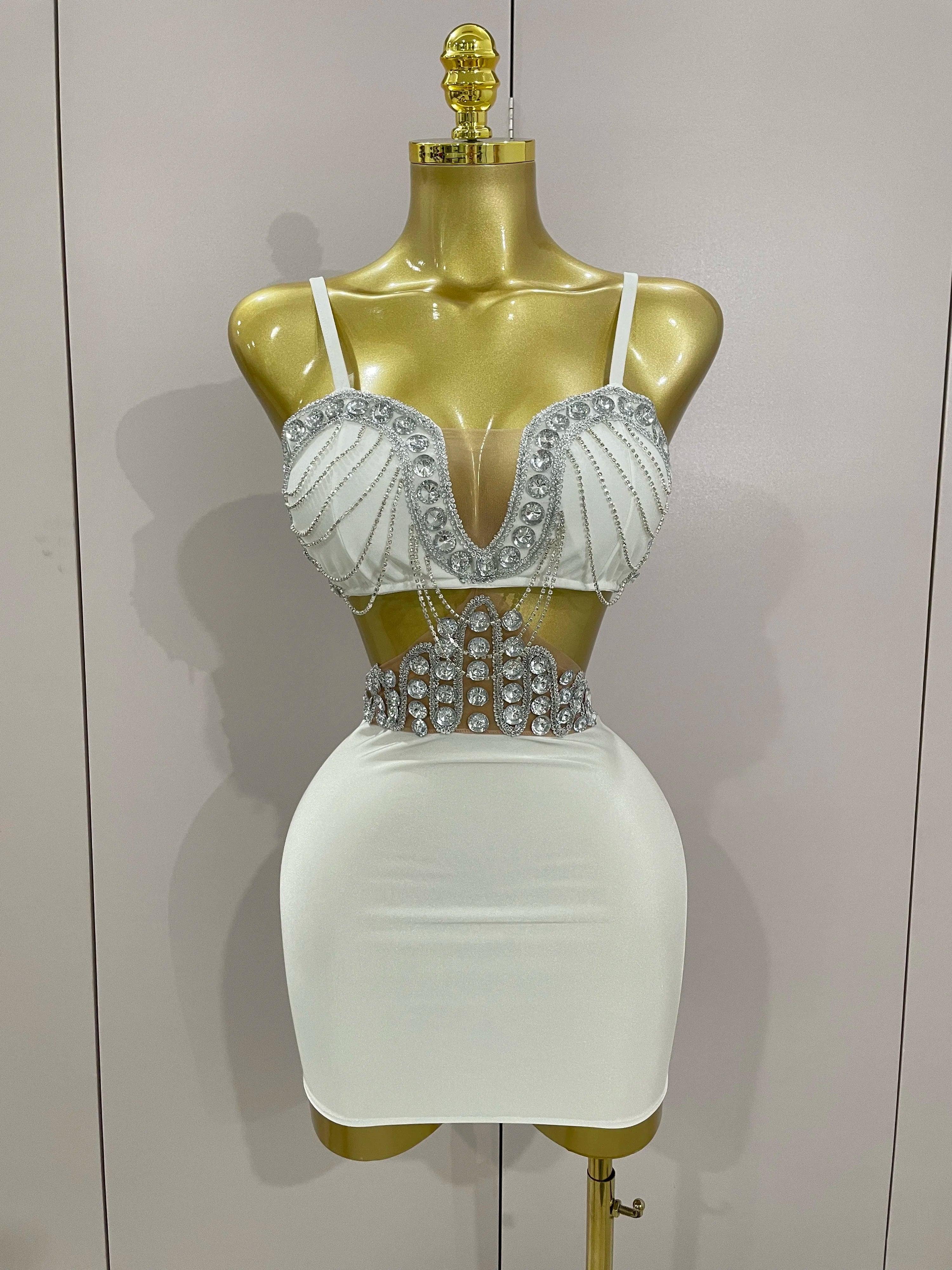 STOCK Luxury Shiny Diamond Chain White Sexy Sleeveless Bodycon Mini Dress 2025New Evening Birthday Party Nightclub Stage Costume WHITE