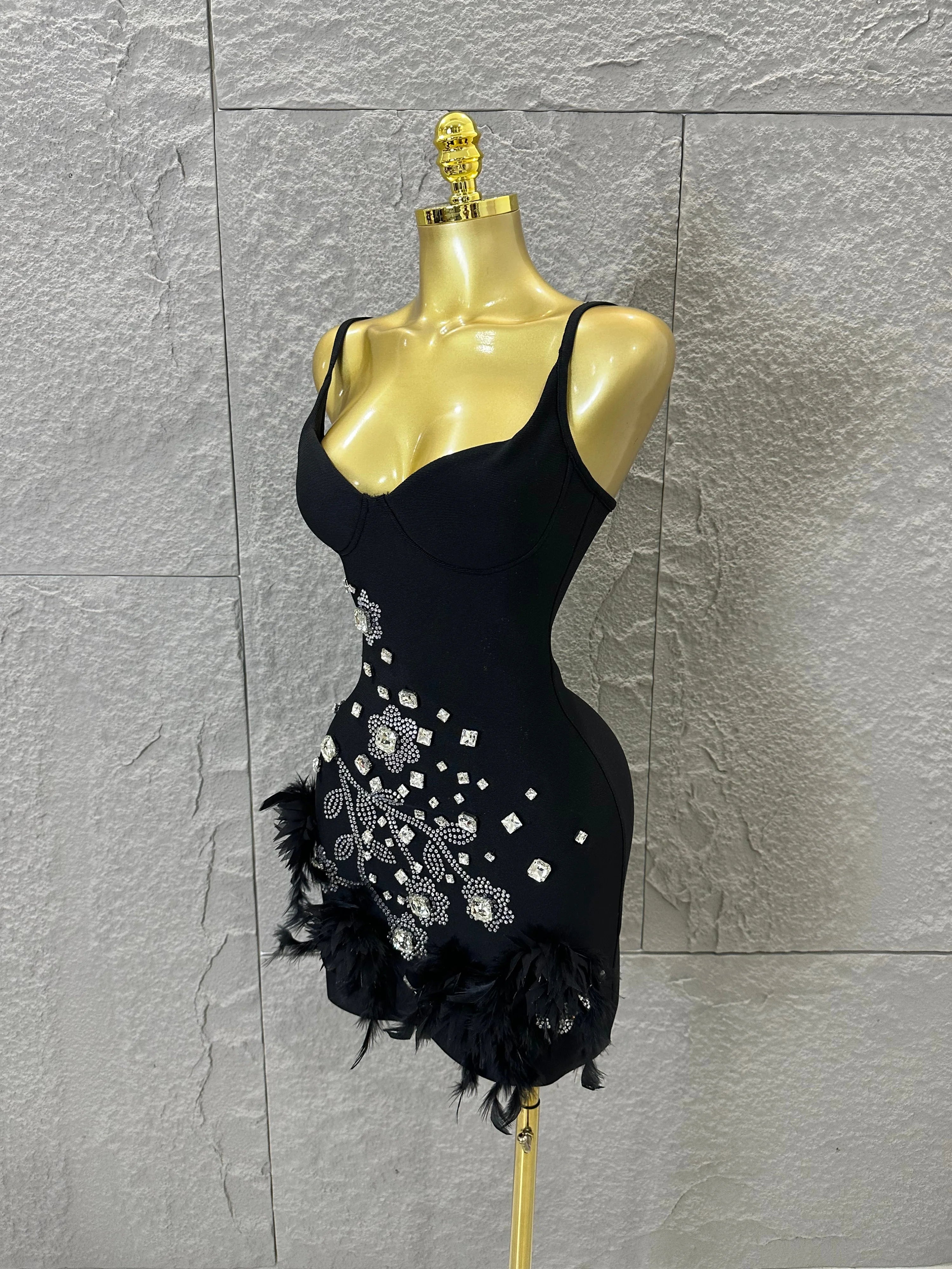 Elegant Red Spaghetti Strap Mini Dress Women Sexy Sweetheart Neck Crystal & Feather Form-Fitting Outfit Formal Event Costume